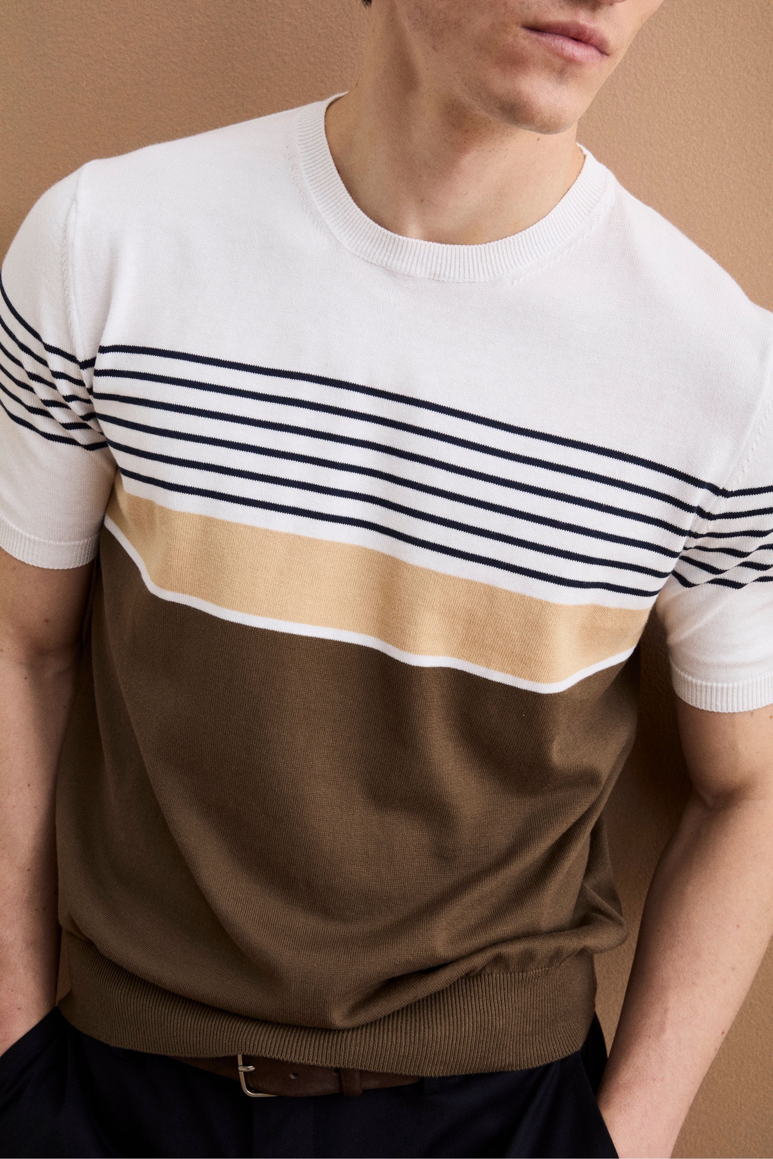 Gestreiftes T-Shirt aus Baumwollstrick - Weißer Streifen