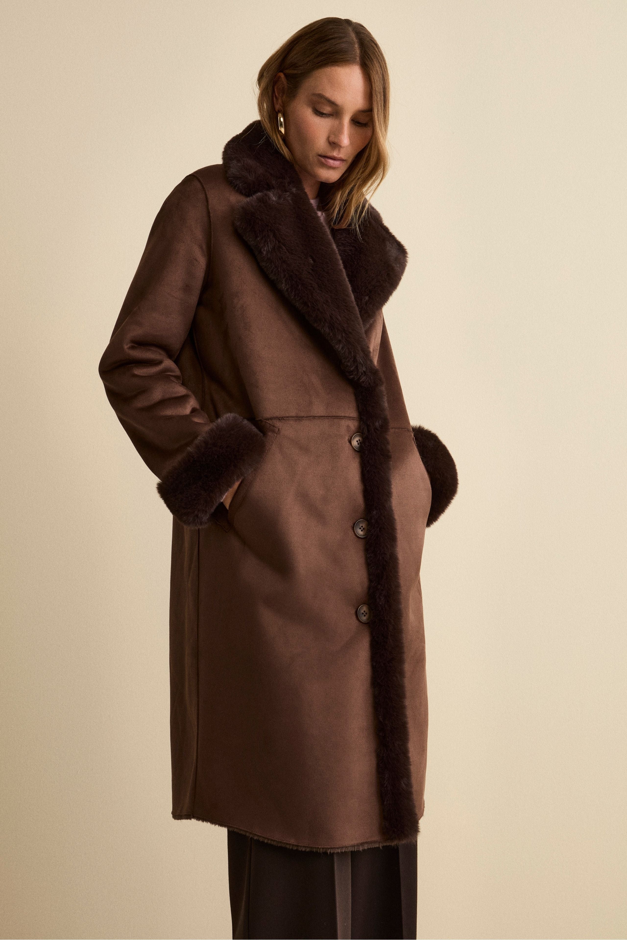 Midi Eco-Shearling Coat - Dark brown