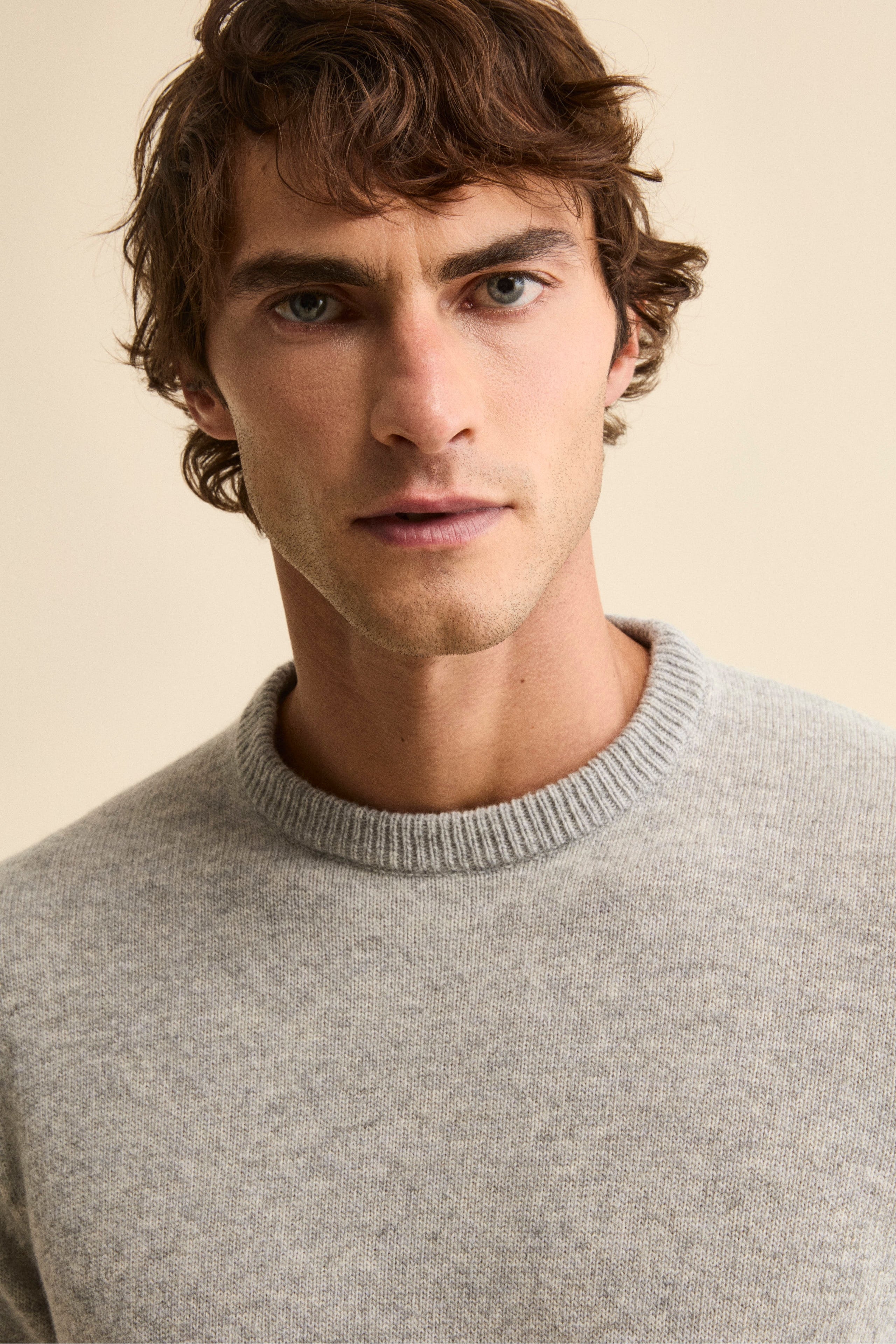Mouline Crewneck Sweater in Extrafine Merino Wool - Light grey