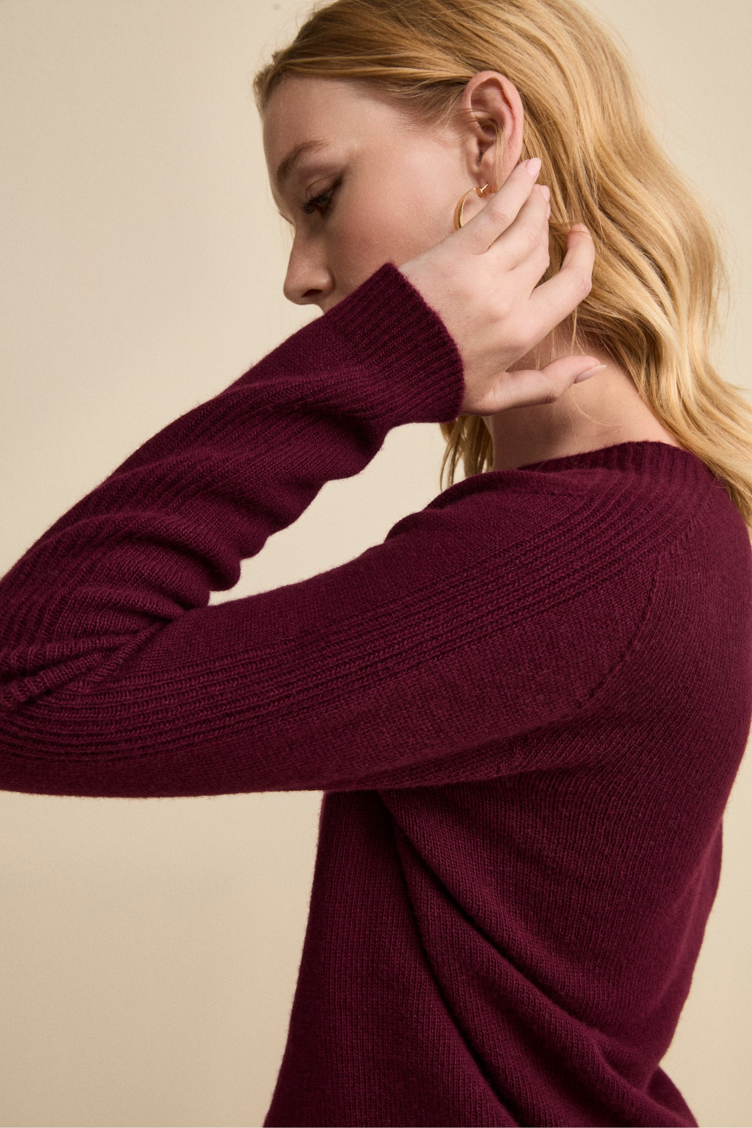 Merino Wool Crewneck with Textured Sleeves - Burgundy