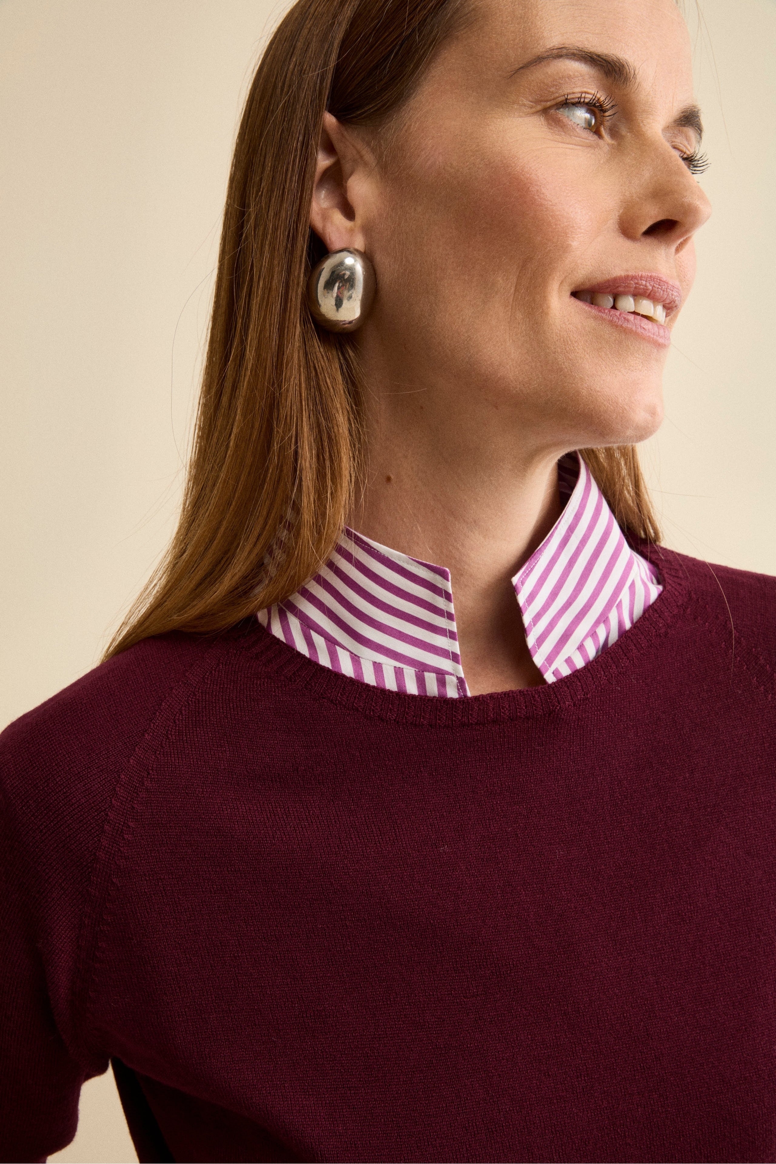 Merino Wool Crewneck with Ribbed Edges - Burgundy