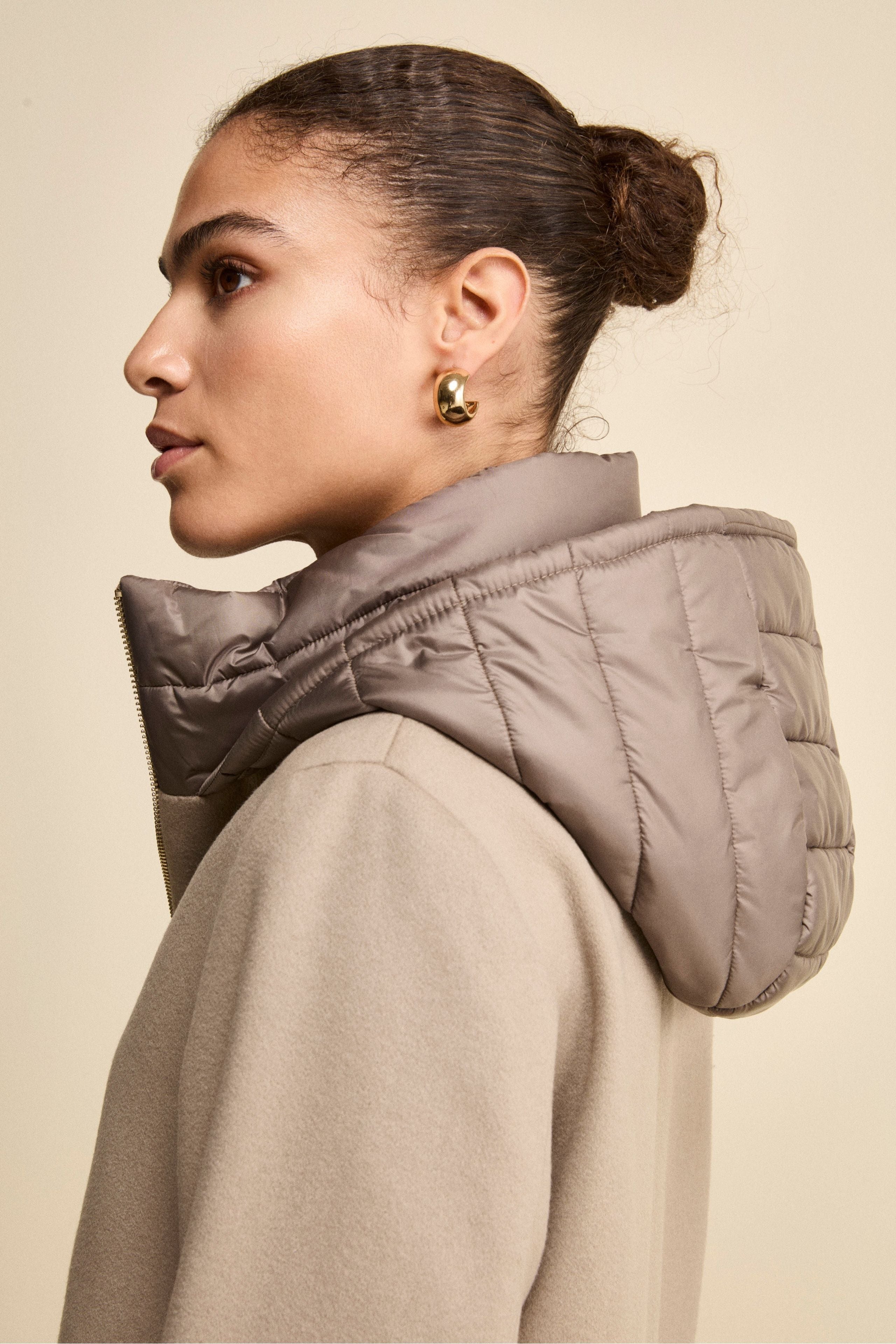 Midi Coat in Wool and Cashmere with Zip and Hood - Brown