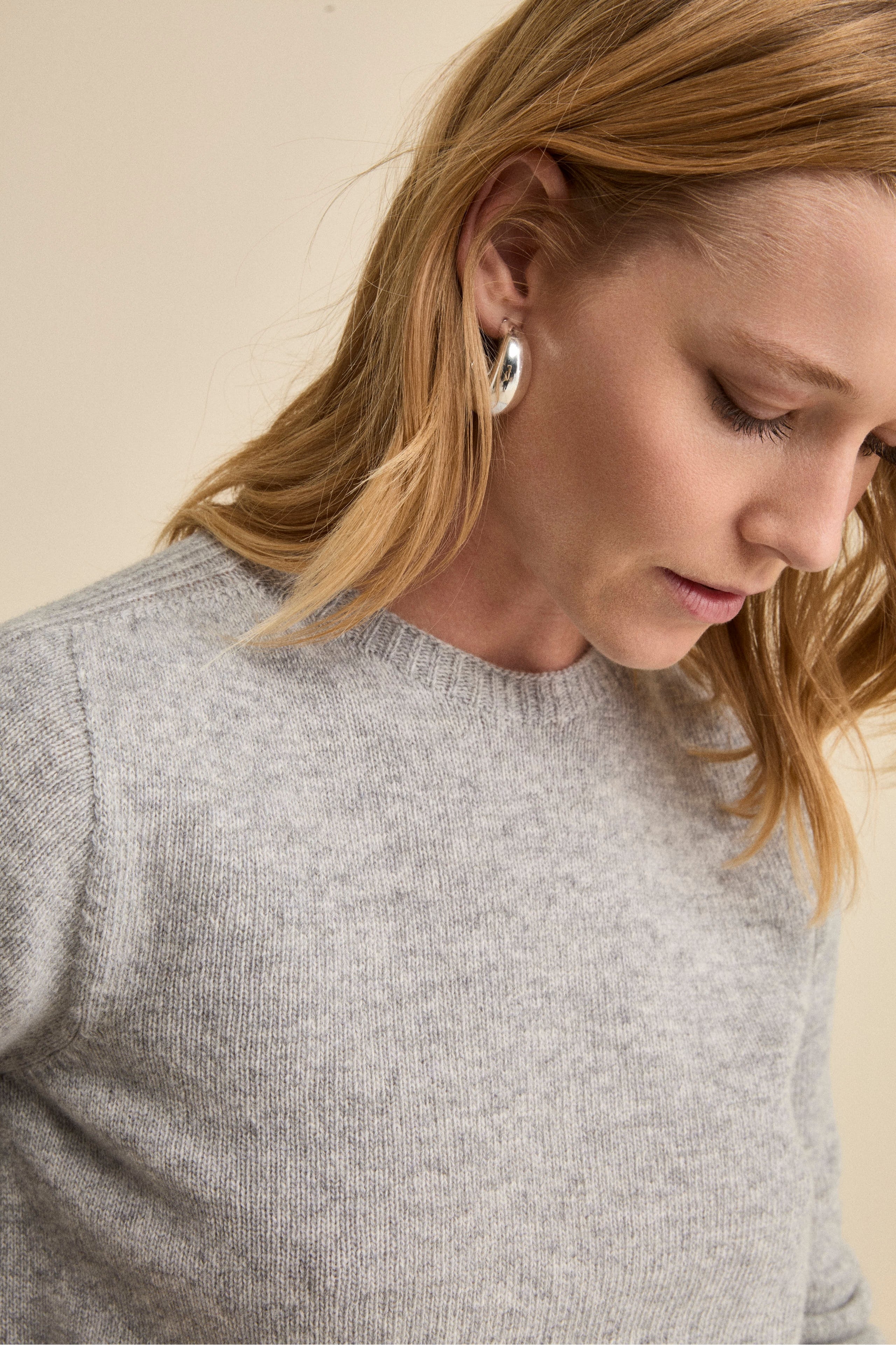 Merino Wool Crewneck with Textured Sleeves - GREY