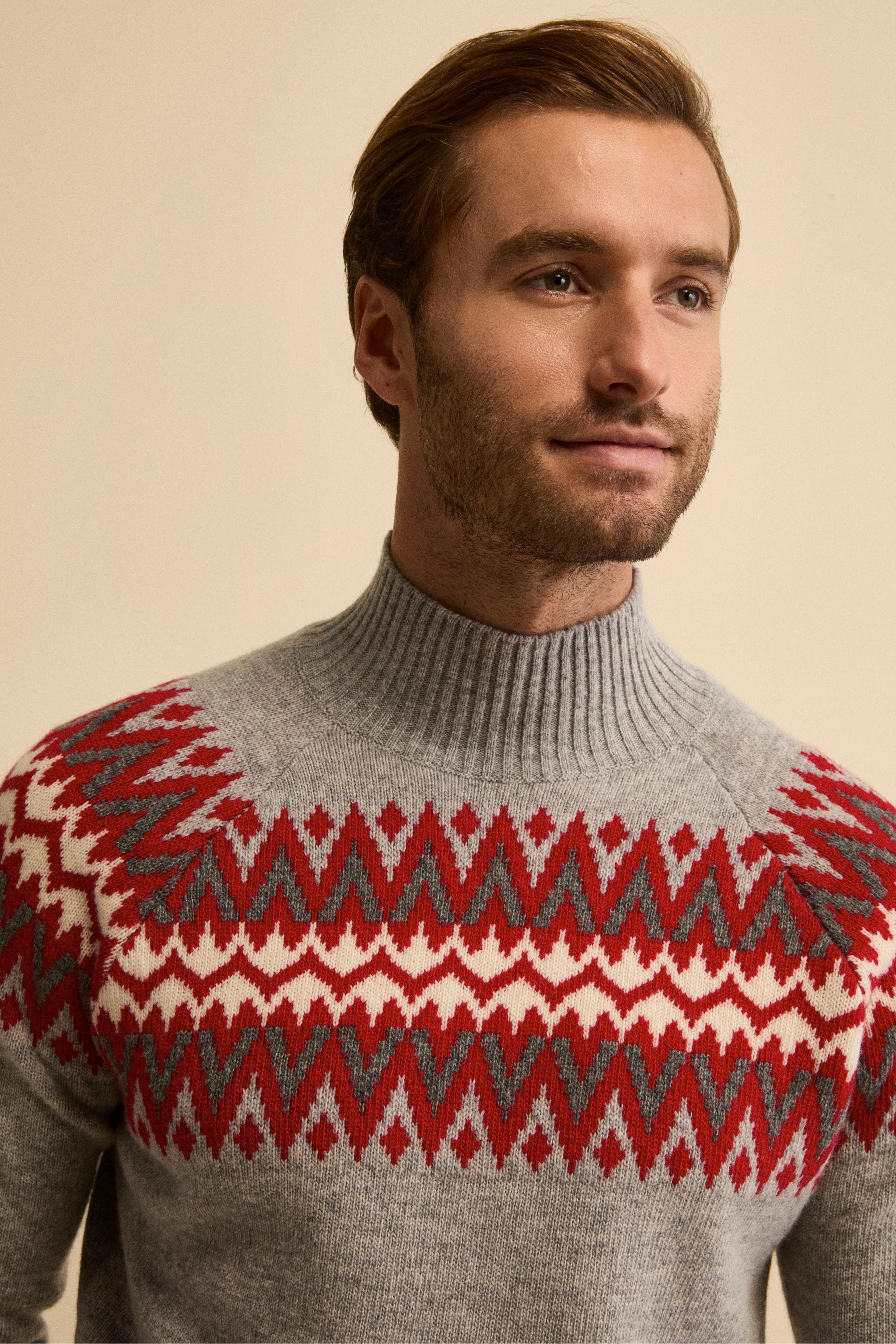 Jacquard Norwegian Mock Neck in Merino Wool - GREY/RED