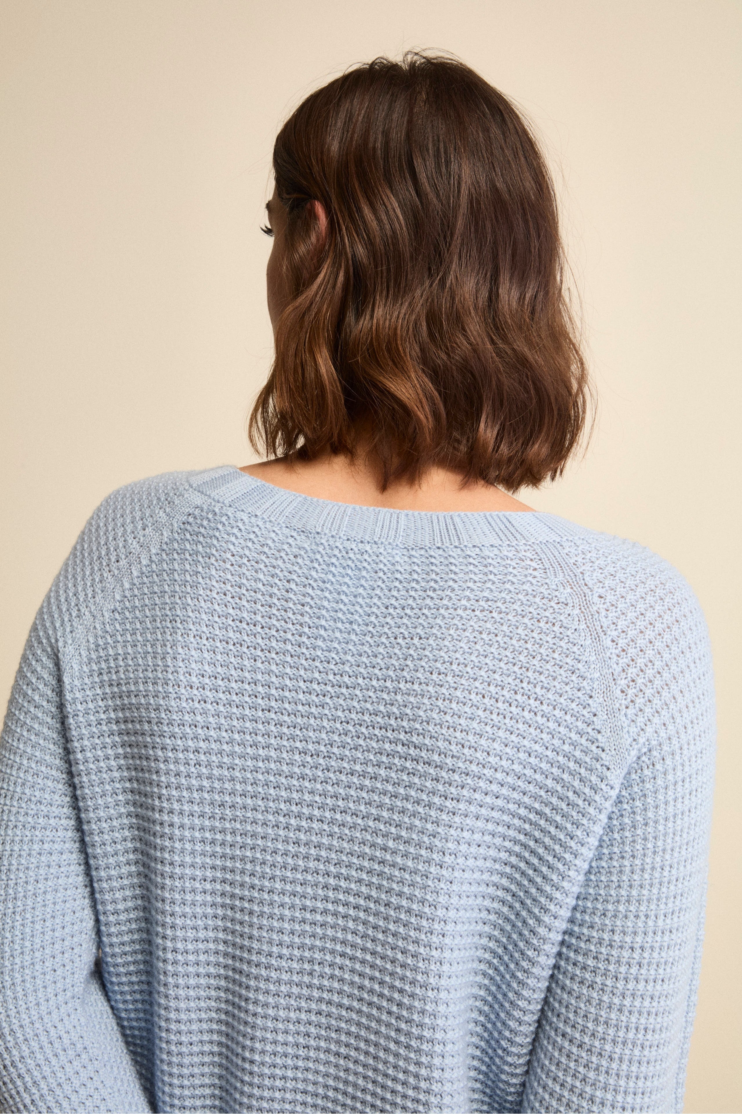 Boat-Neck Sweater in Textured Merino Wool - Light blue