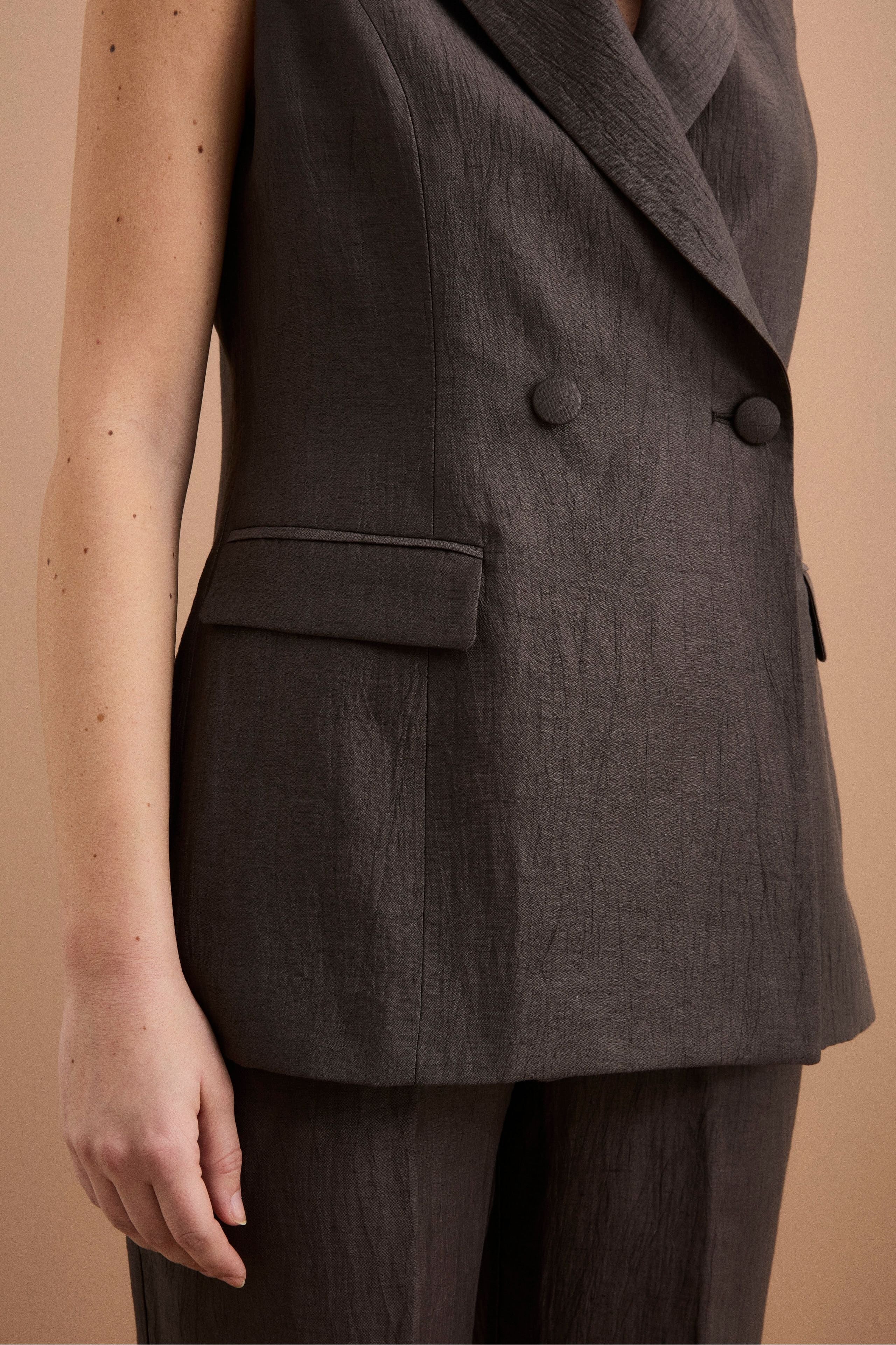 Double-Breasted Linen-Blend Gilet - Dark brown