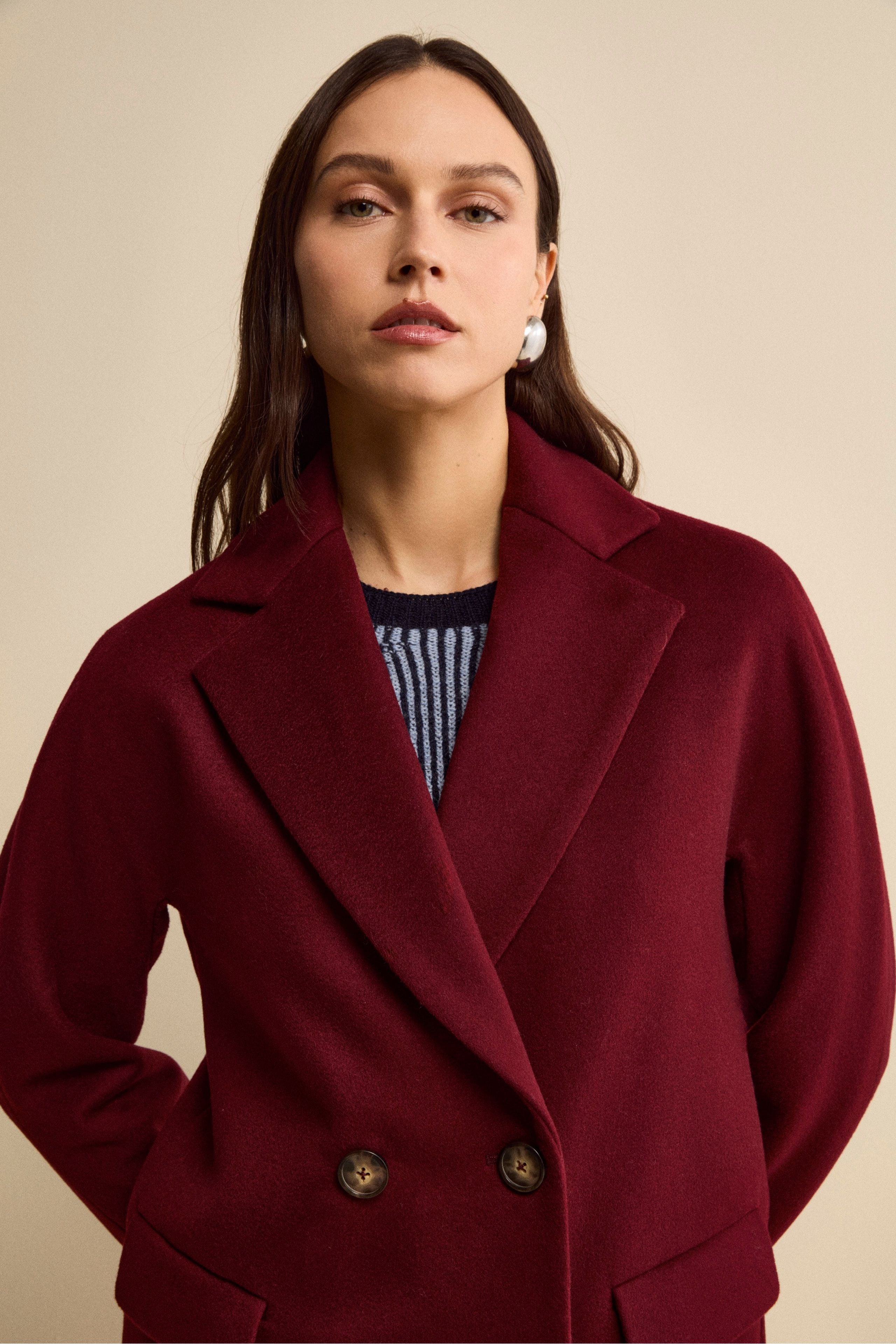 Midi Double-Breasted Coat in Wool and Cashmere Blend - Burgundy