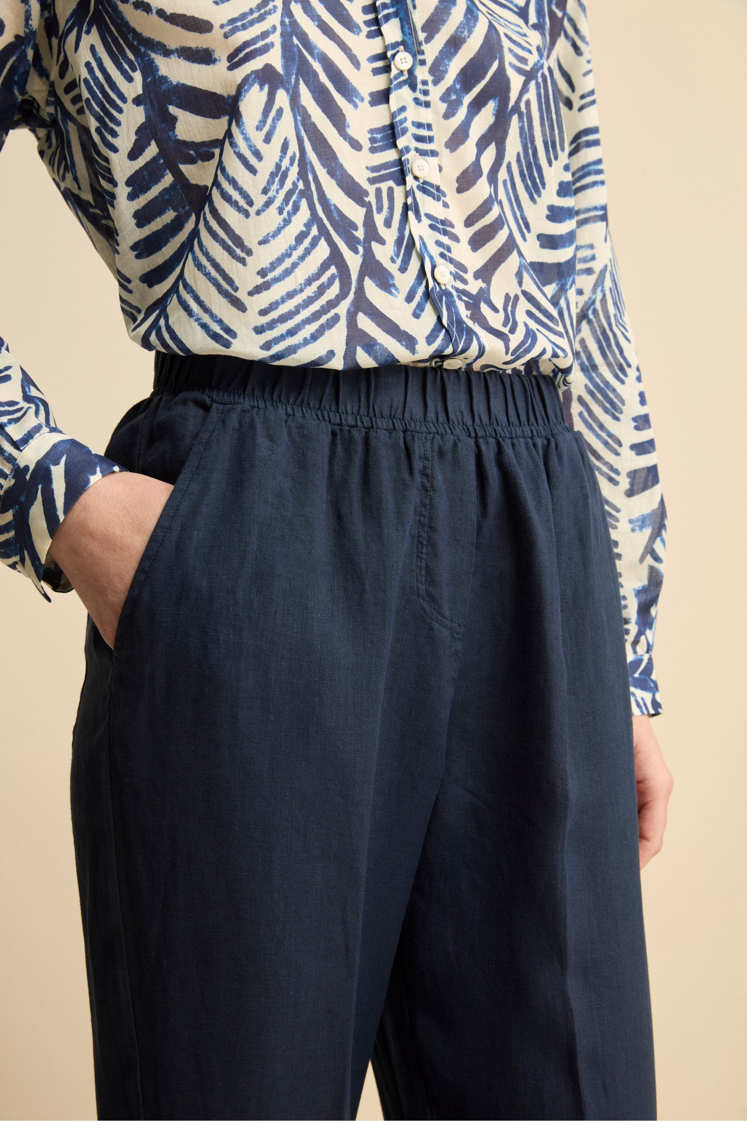 Pantalone Morbido in Lino con Risvolto - BLU
