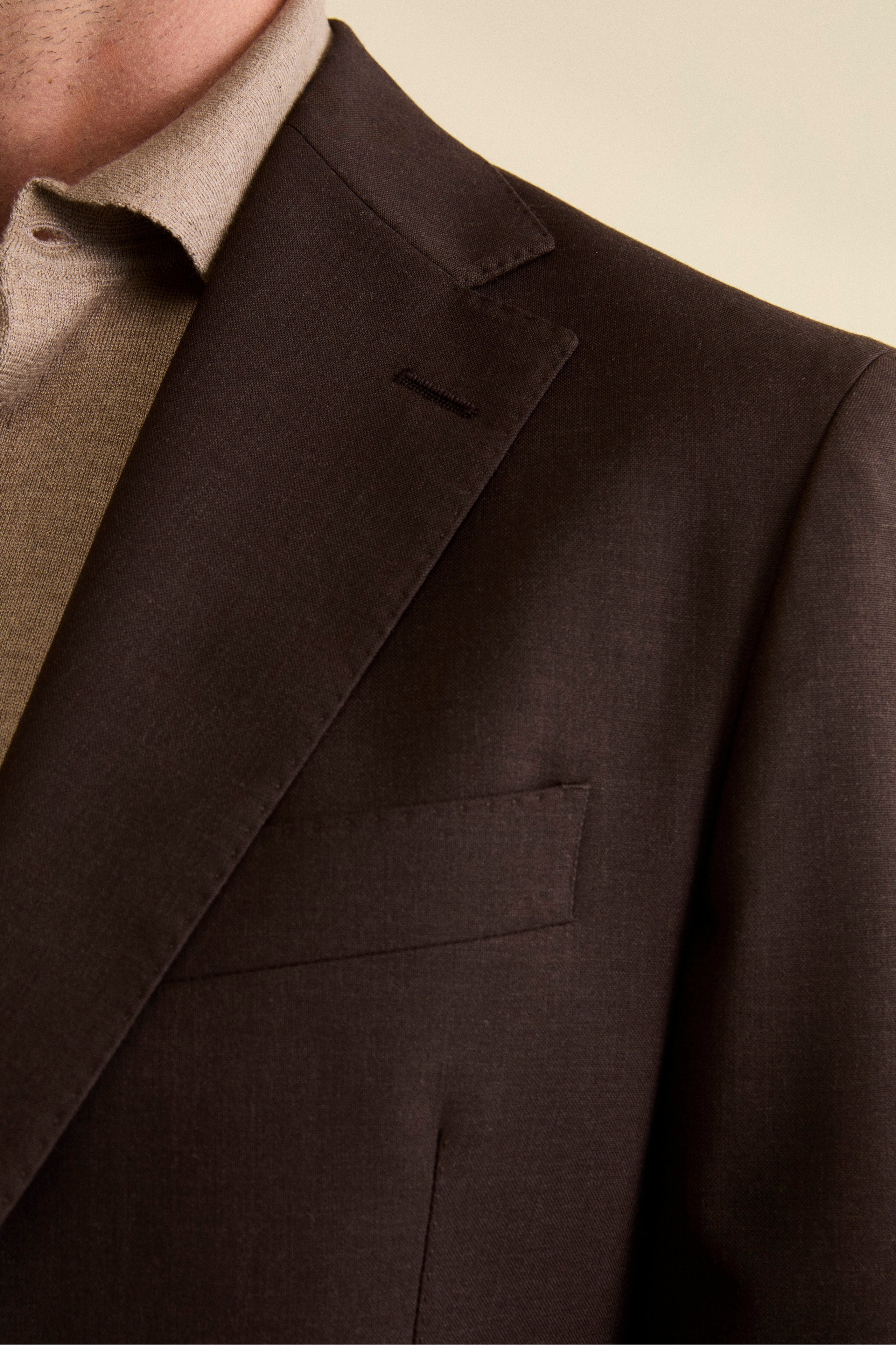 Semi-Lined Slim Fit Suit in Virgin Wool - brown