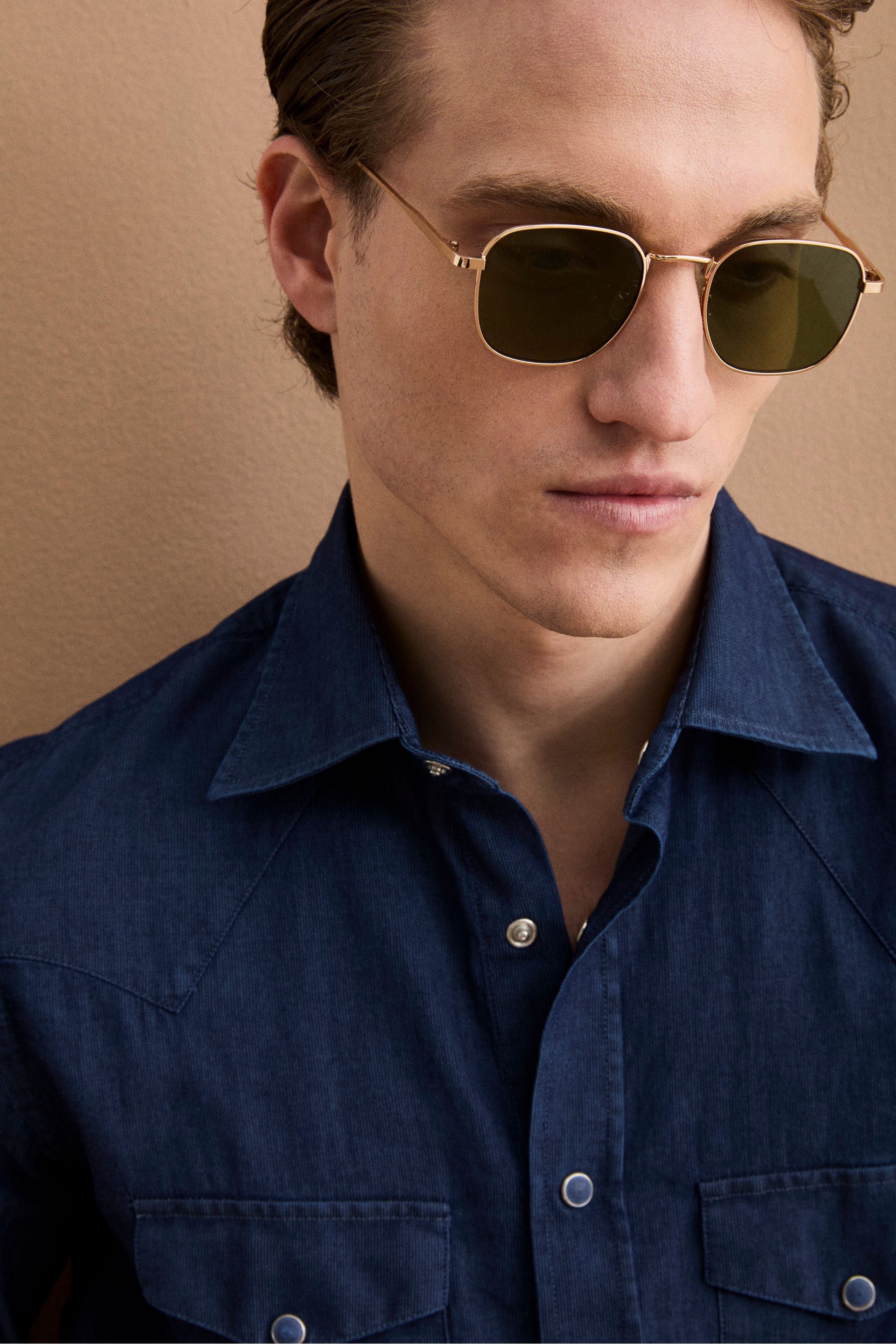 Jeanshemd aus Baumwolle mit Taschen - DENIM