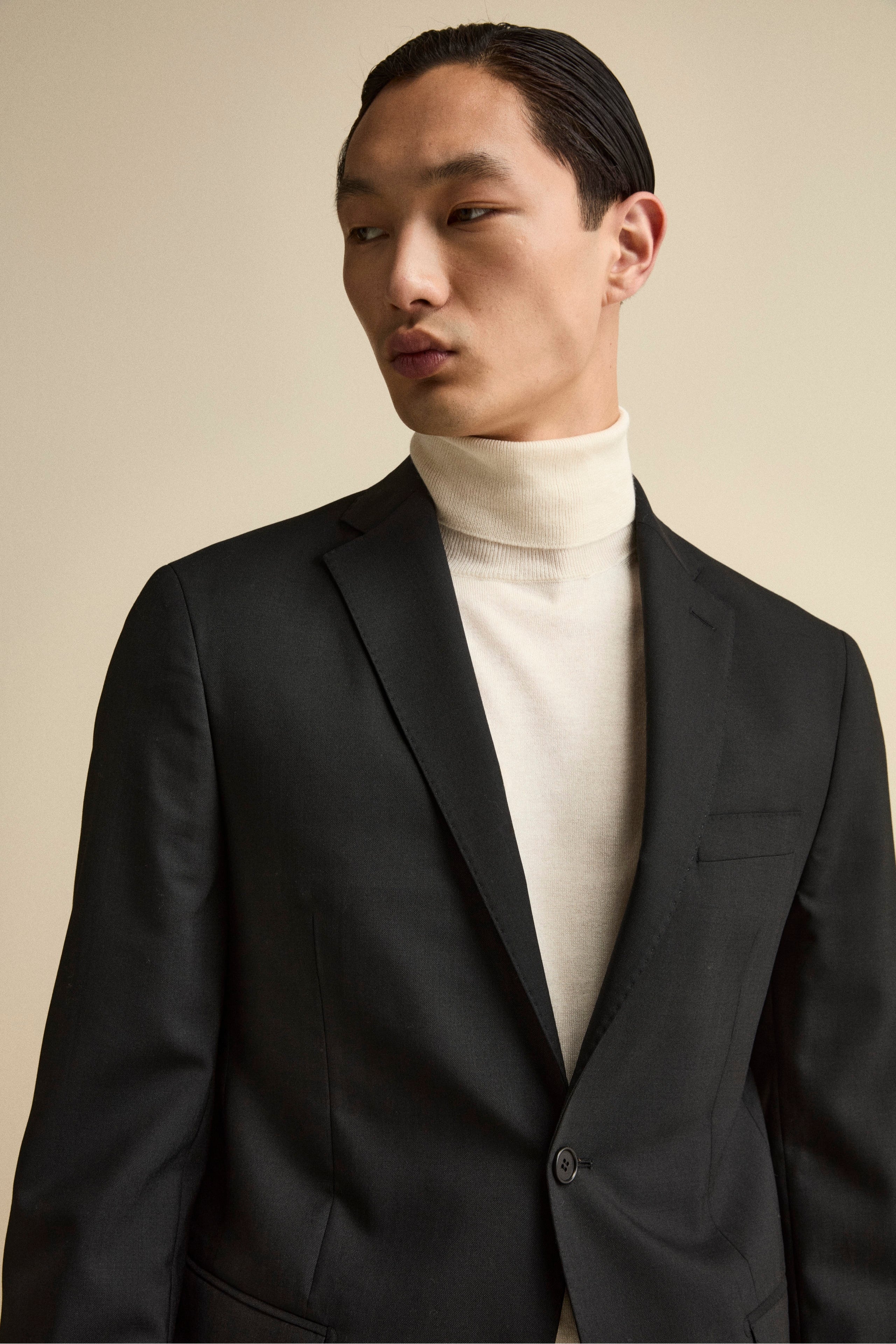 Elegant Single-Breasted Jacket with Notch Lapels Drop 8L - BLACK