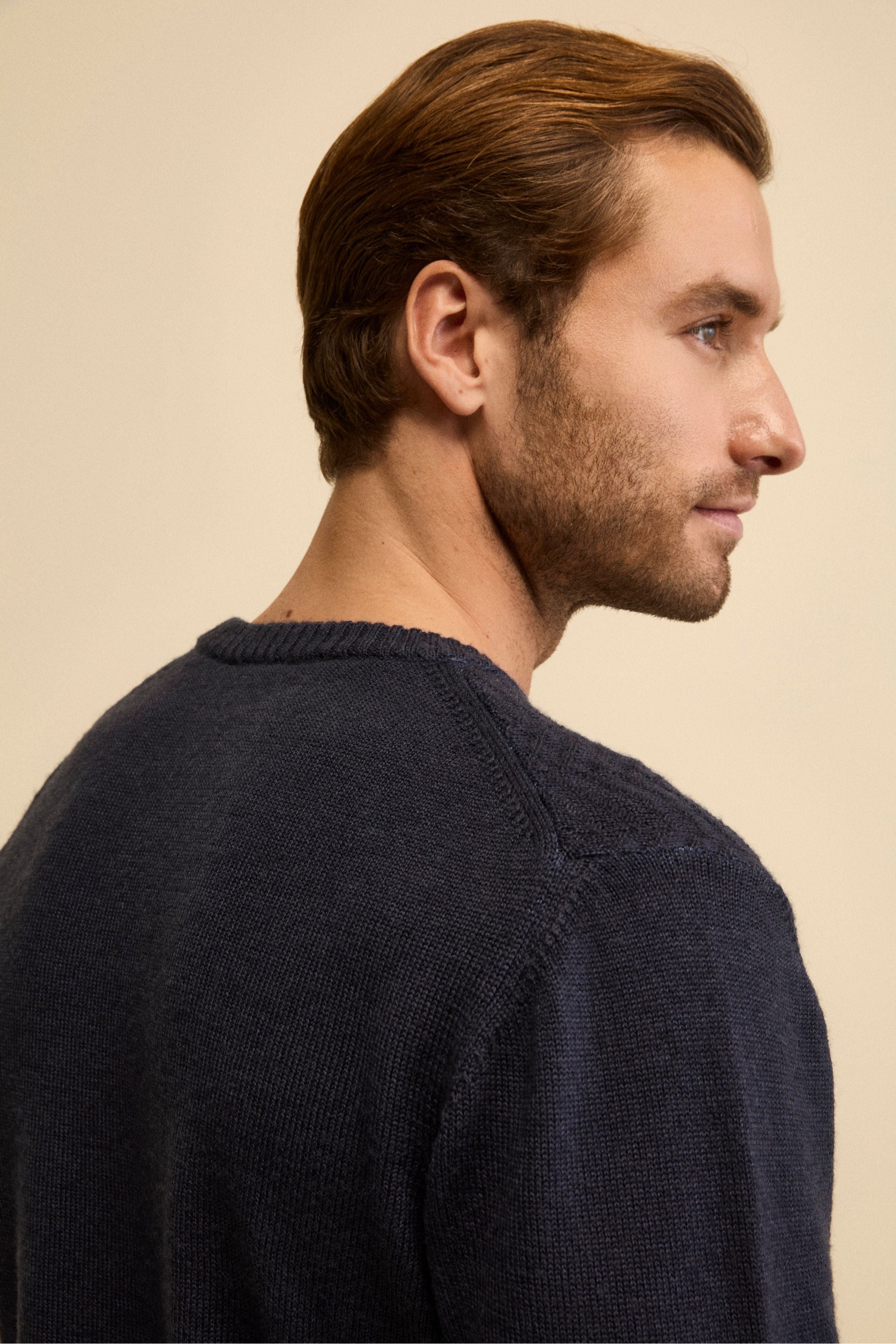 Pull Ras-du-Cou en Point de Résille en Laine Mérinos - MARINE BLEUE