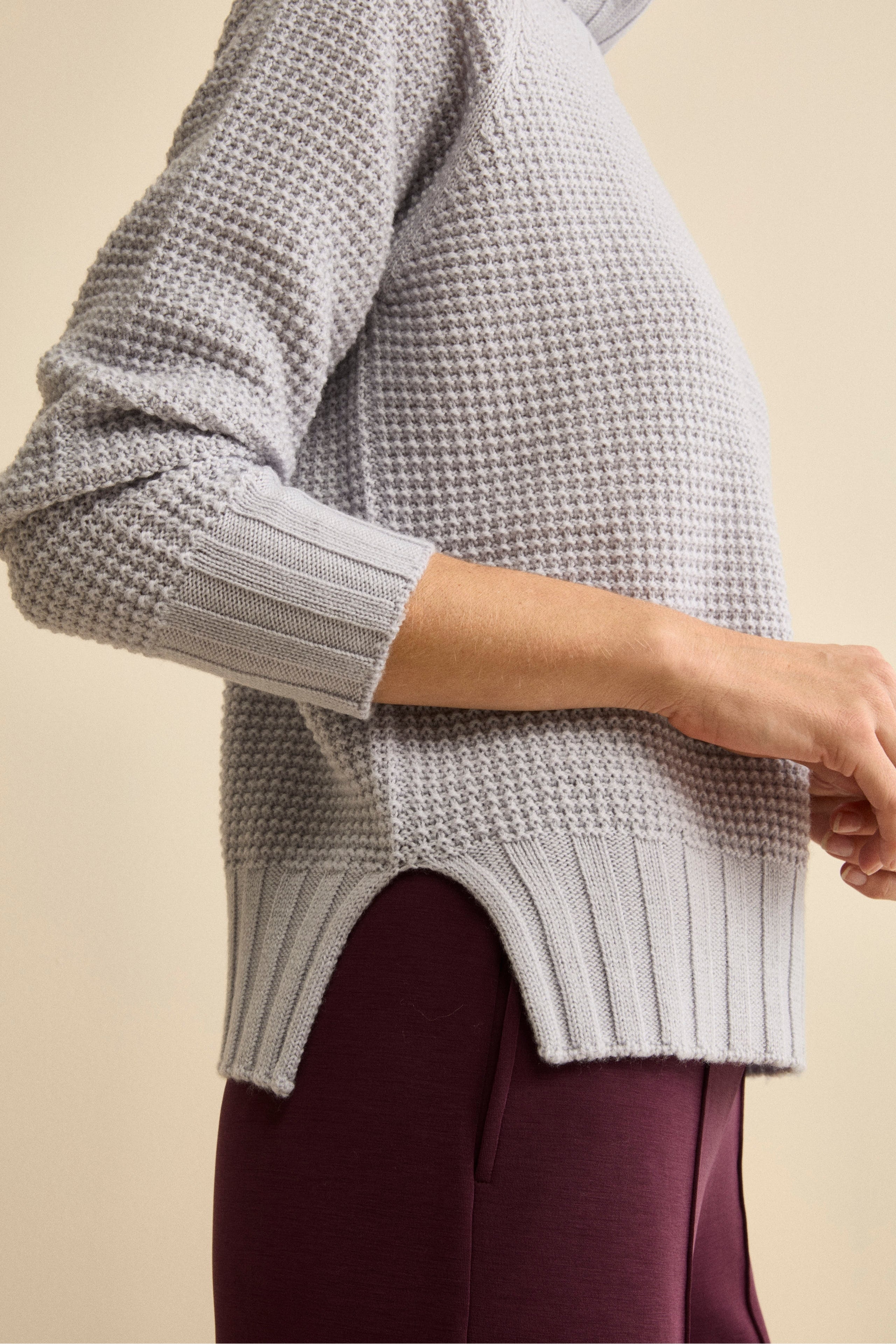 Soft Textured Merino Wool Turtleneck - Light grey