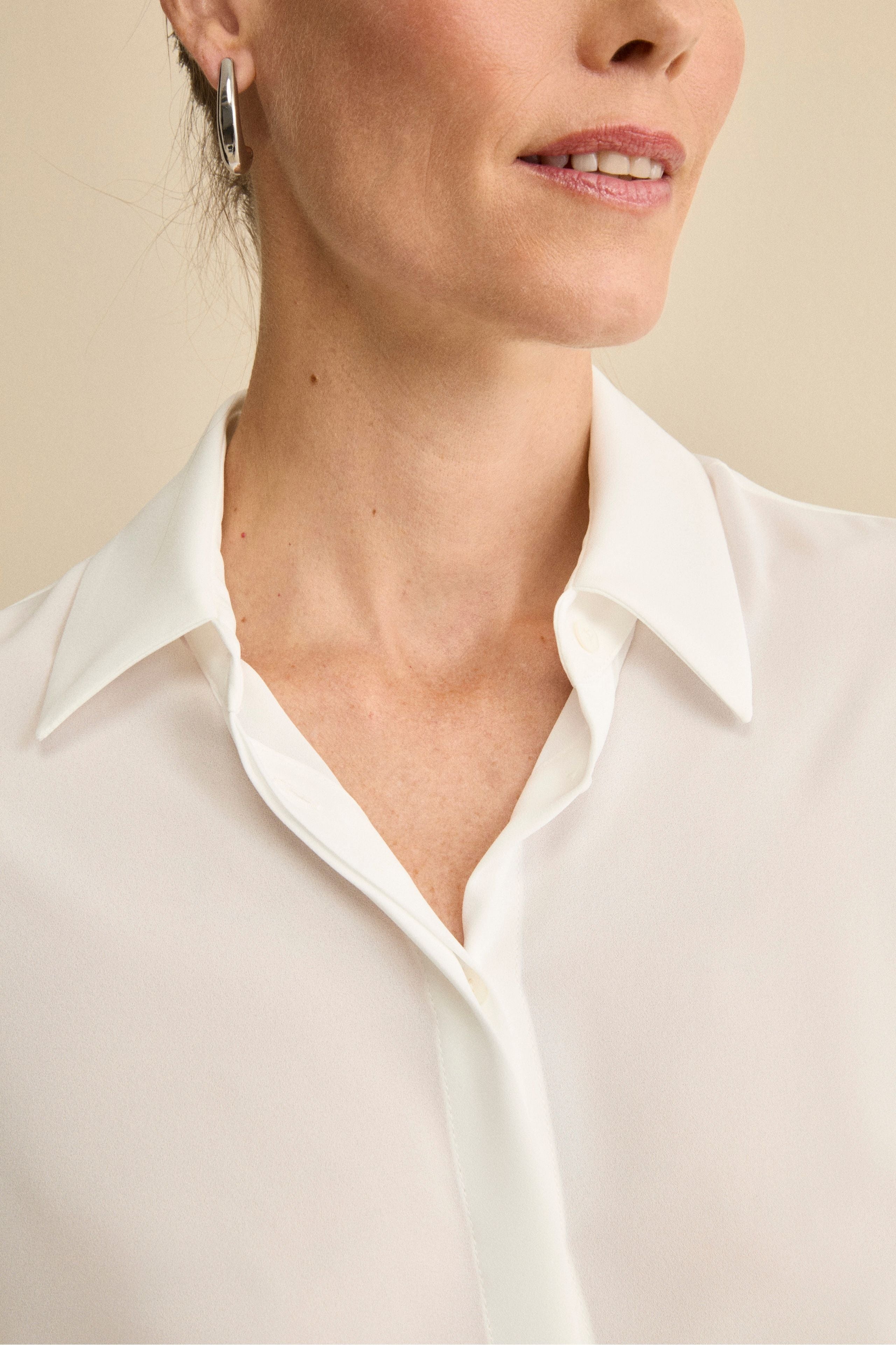 Soft Shirt with Classic Collar - CREAM