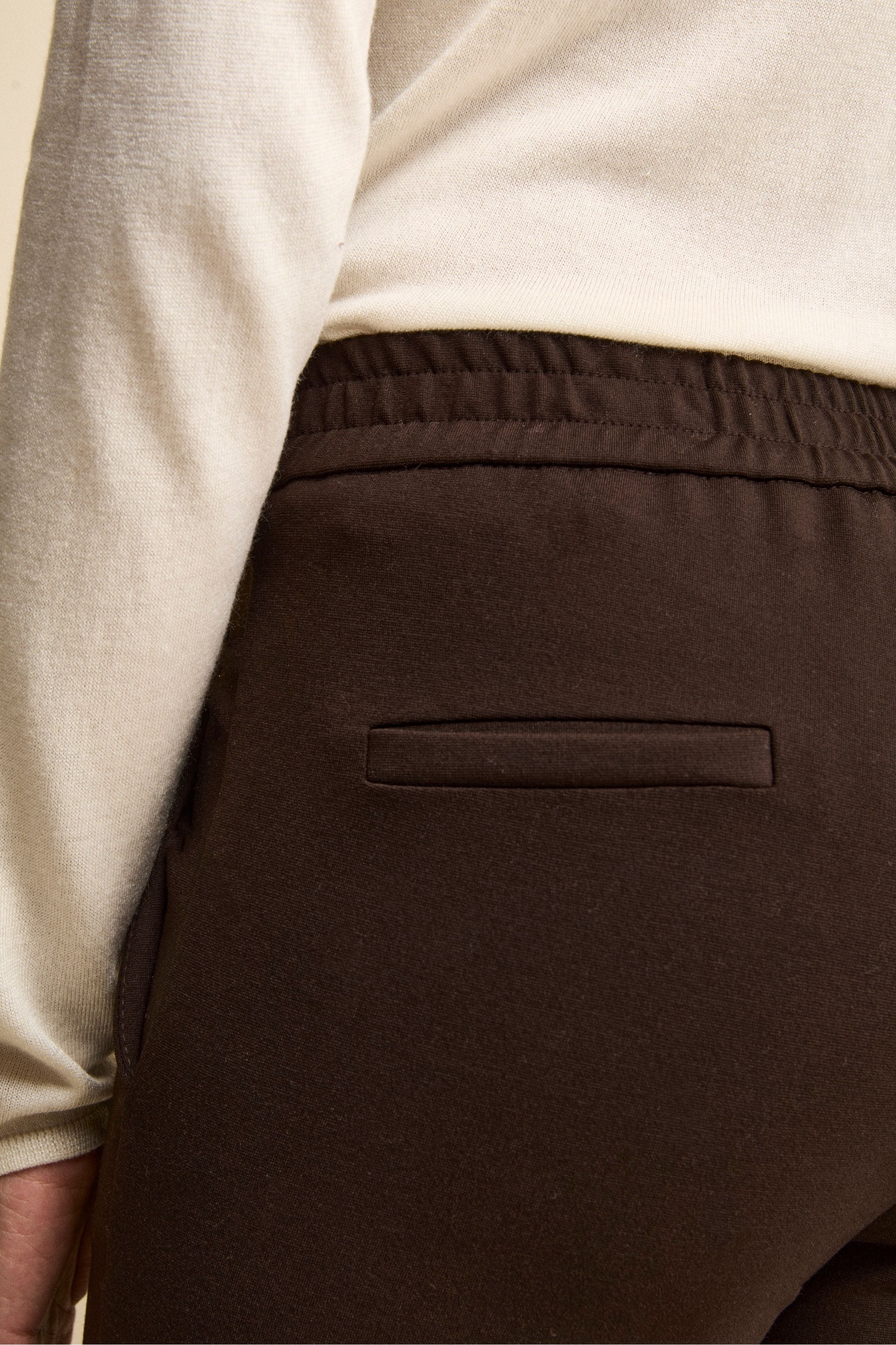 Hose aus Stretch-Jersey - Dunkelbraun
