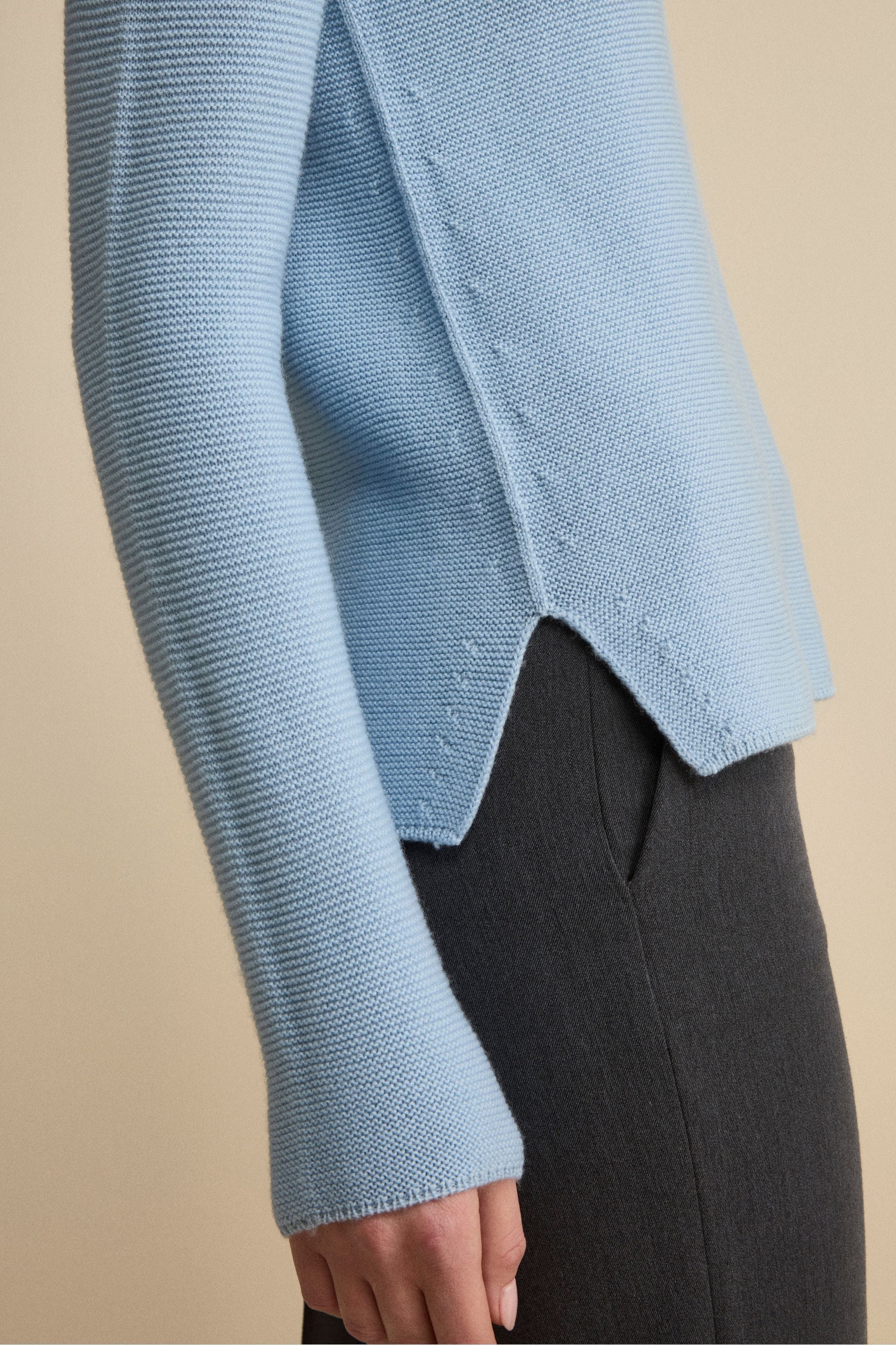 Boat Neck Sweater in Merino Wool - Light blue