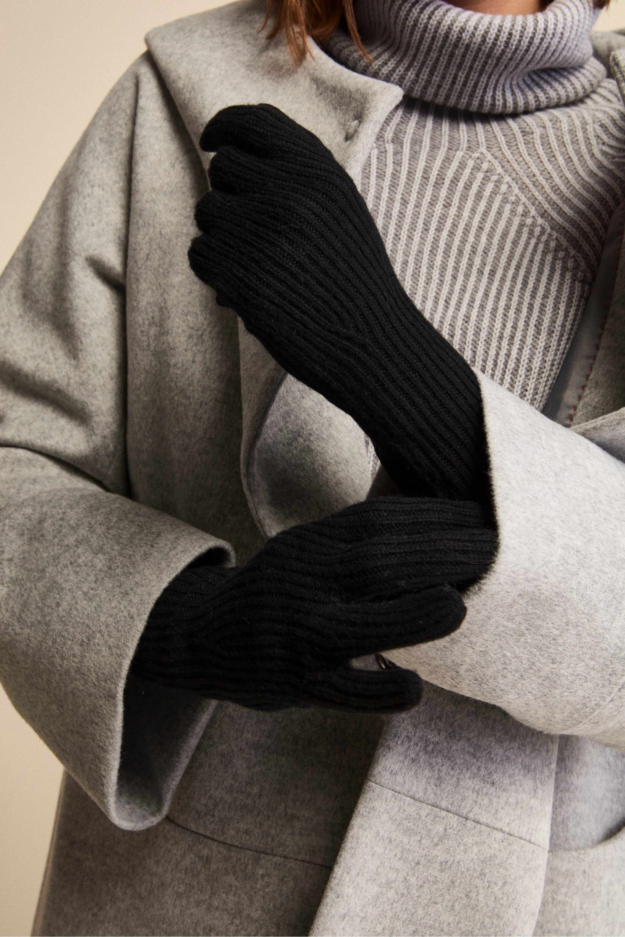 Ribbed Wool and Cashmere Glove - BLACK