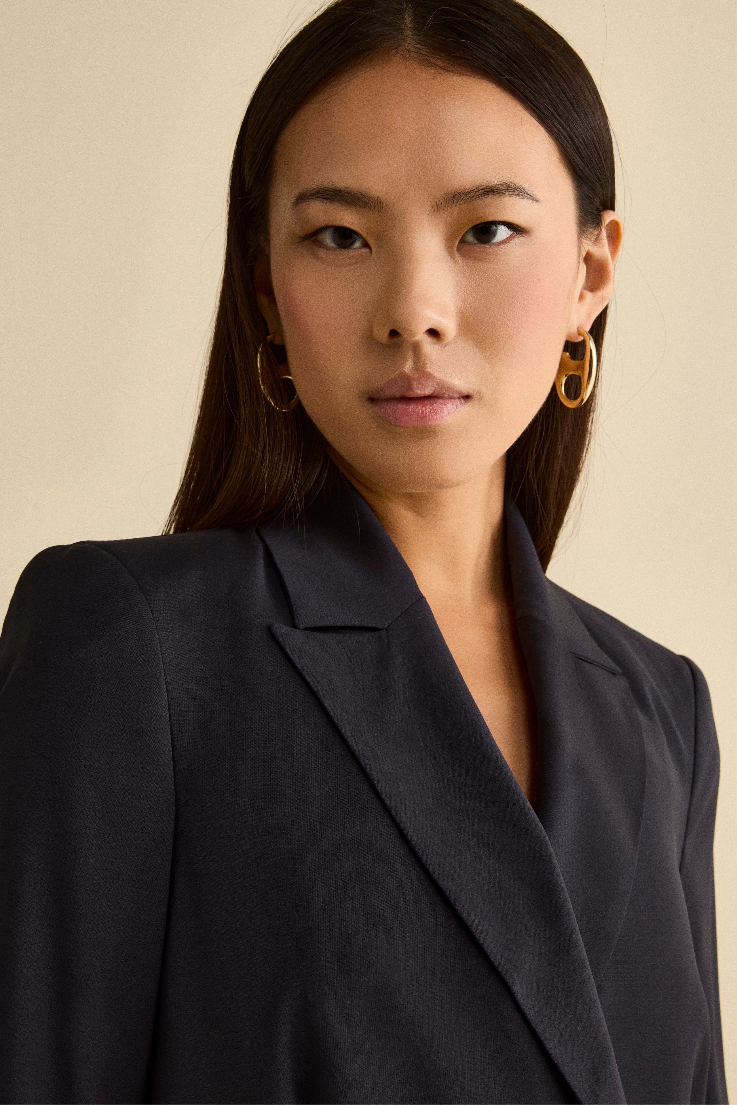 Double-Breasted Virgin Wool Suit with Peak Lapel - BLUE