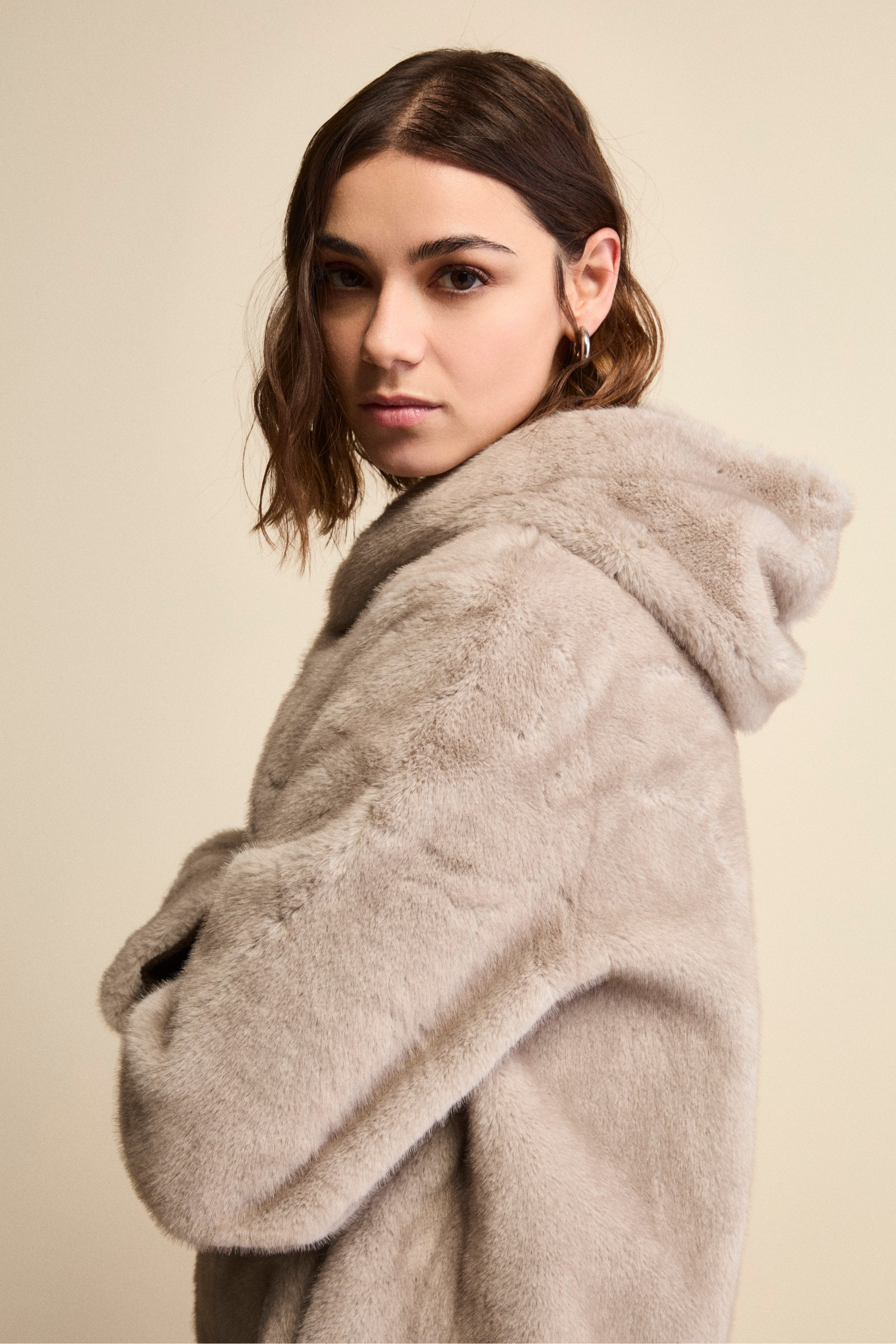 Fur Jacket with Zip and Hood - GREY