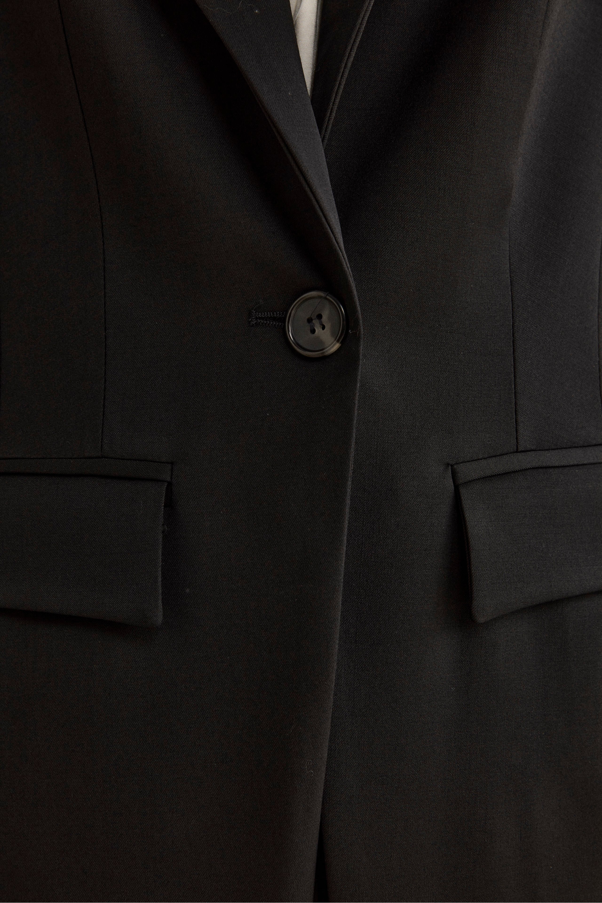 Single-Breasted Virgin Wool Suit with Classic Lapel - BLACK