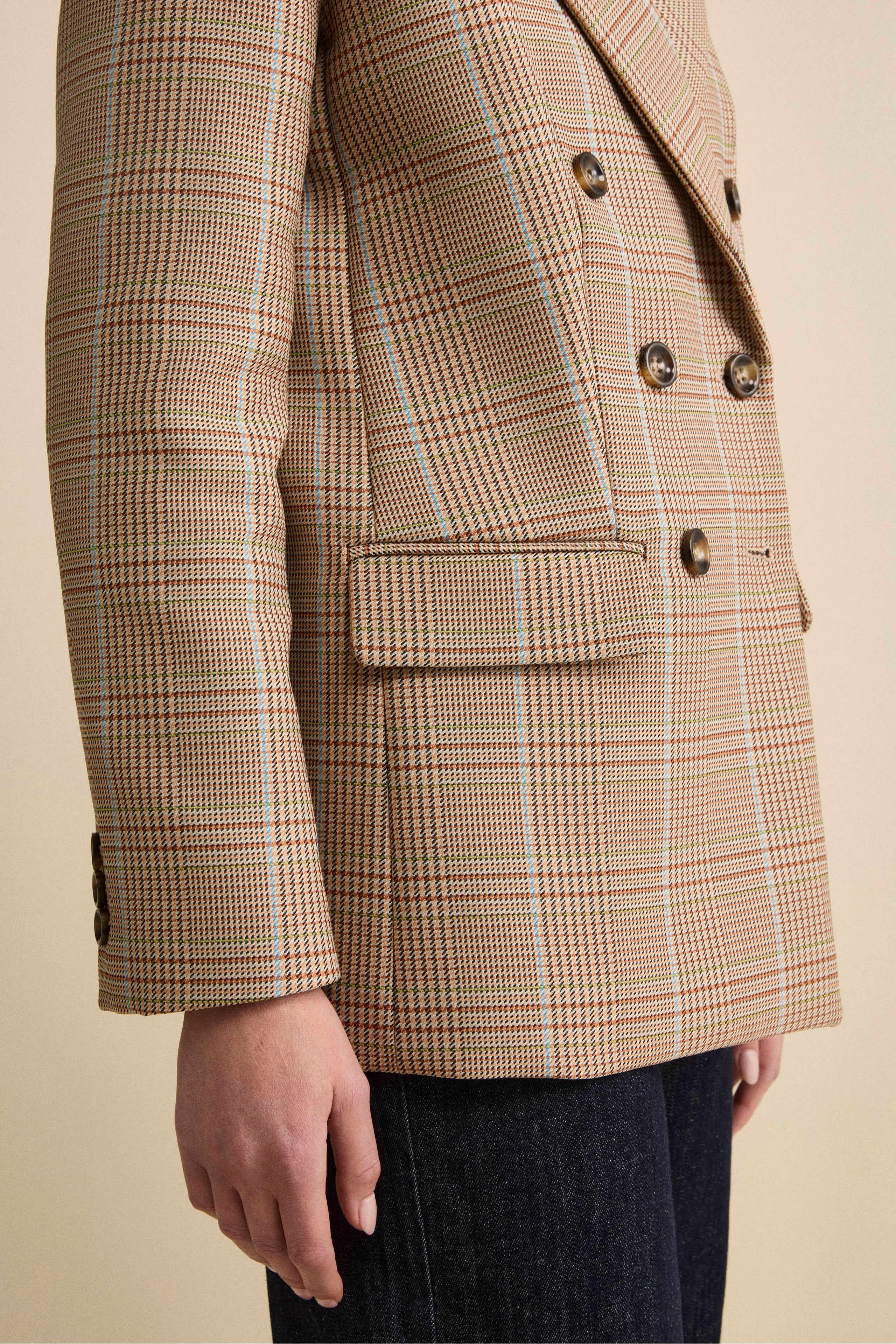 Double-Breasted Checked Jacket in Cotton Blend - Camel Check