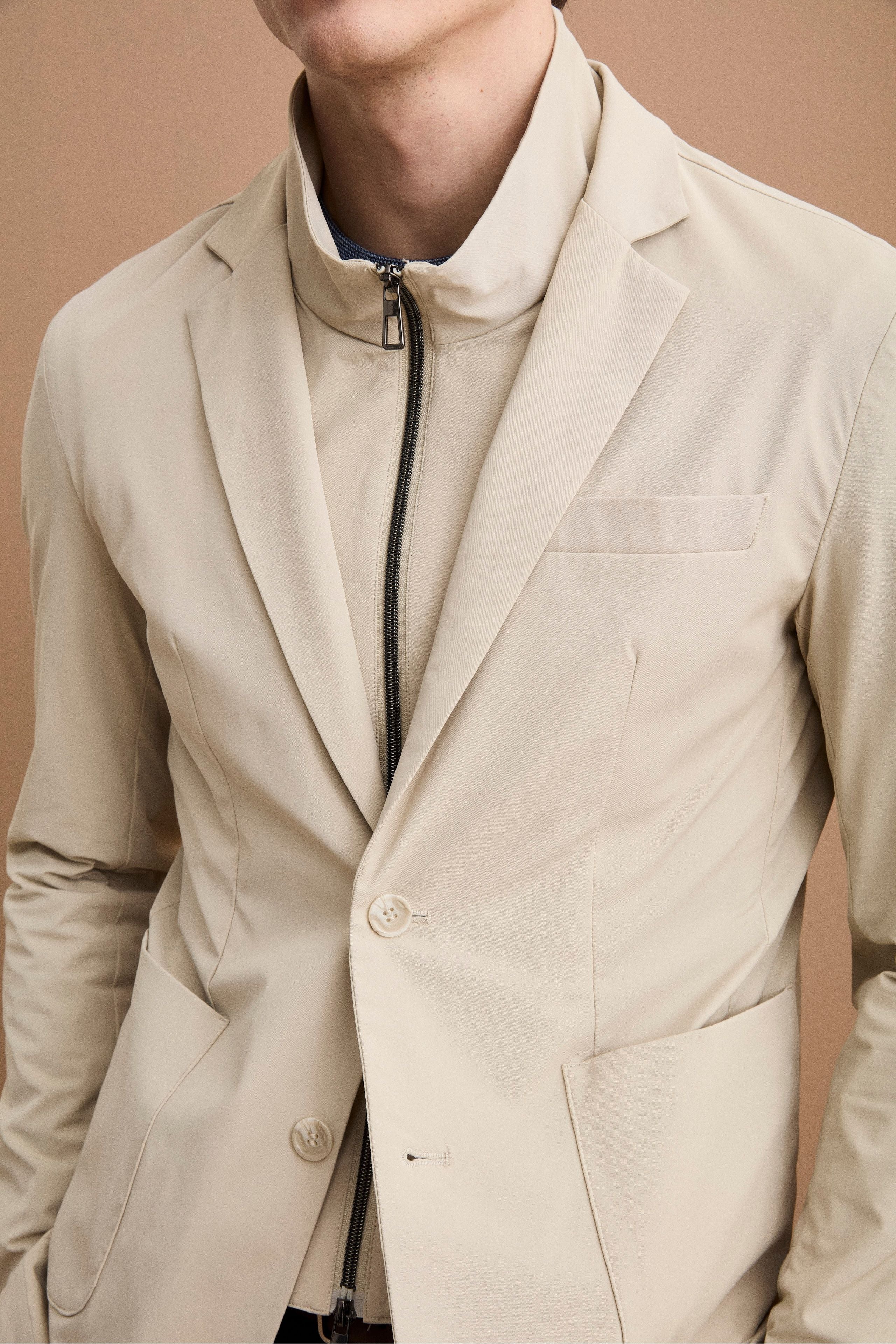 Gefütterte Technische Jacke mit Innenseinsatz - Hellgrau