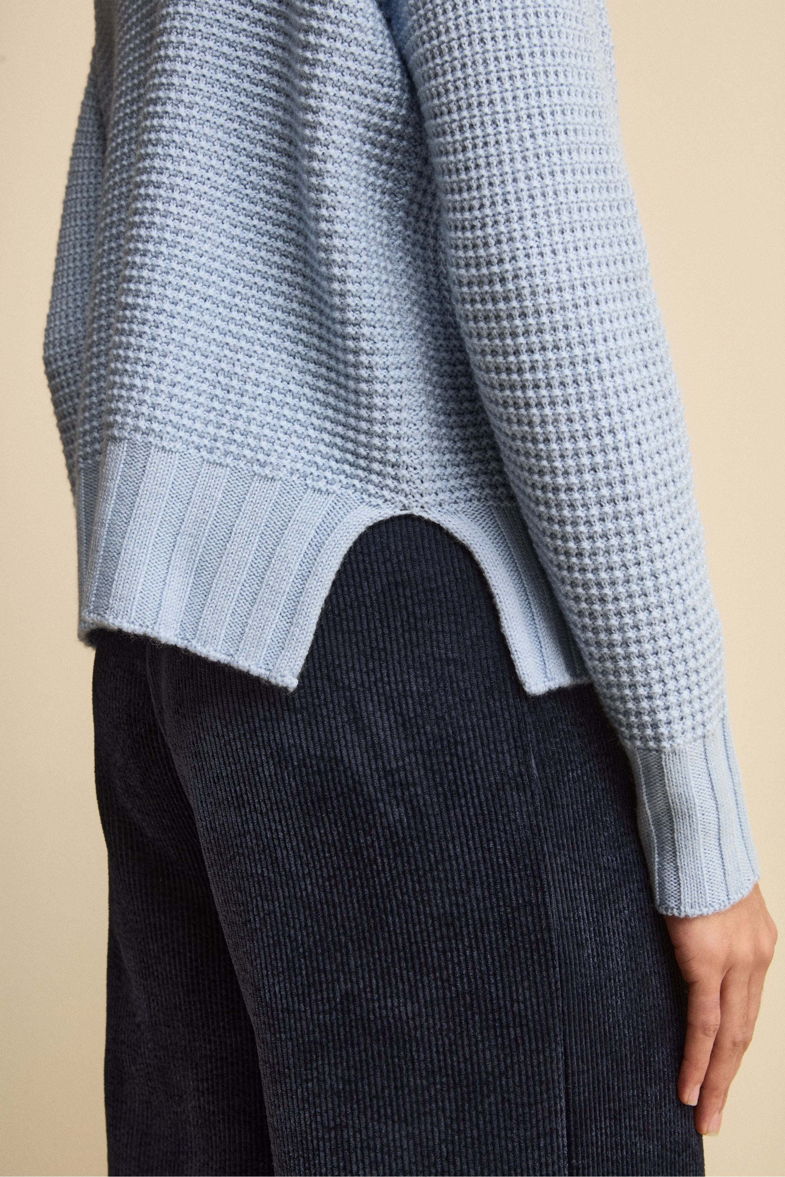 Soft Textured Merino Wool Turtleneck - Light blue