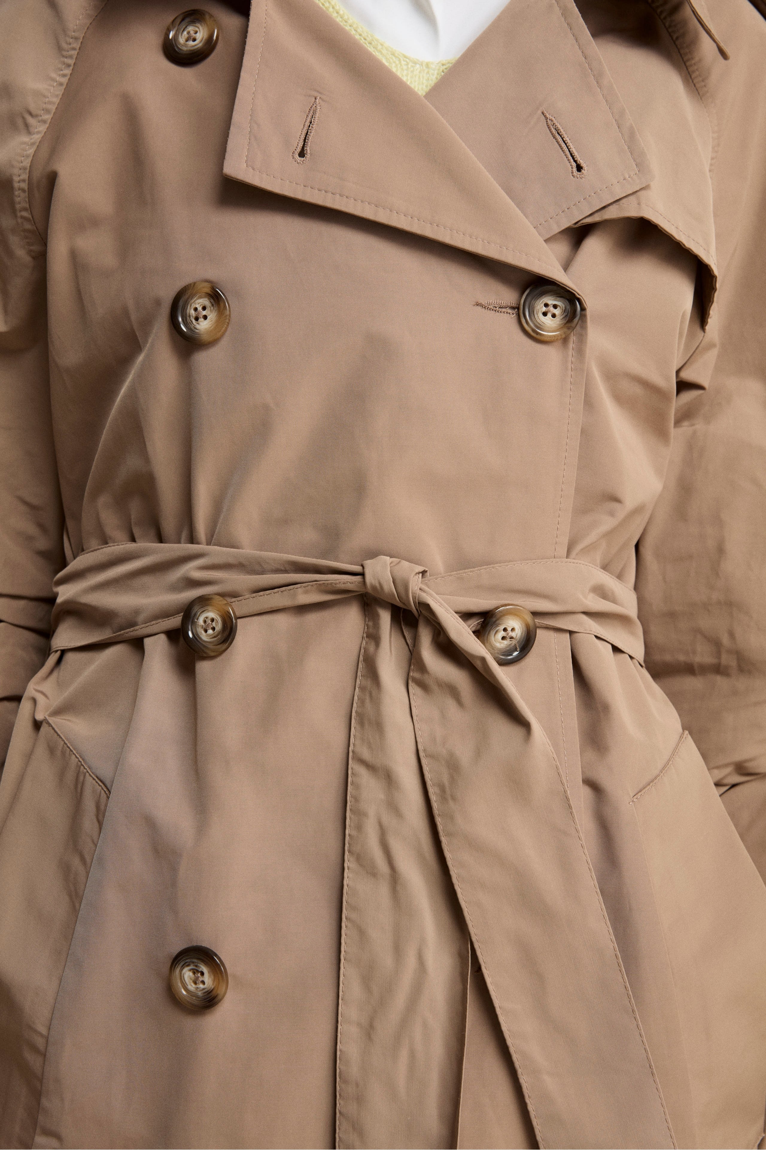 Trench Lungo Doppiopetto con Cintura - CAMMELLO