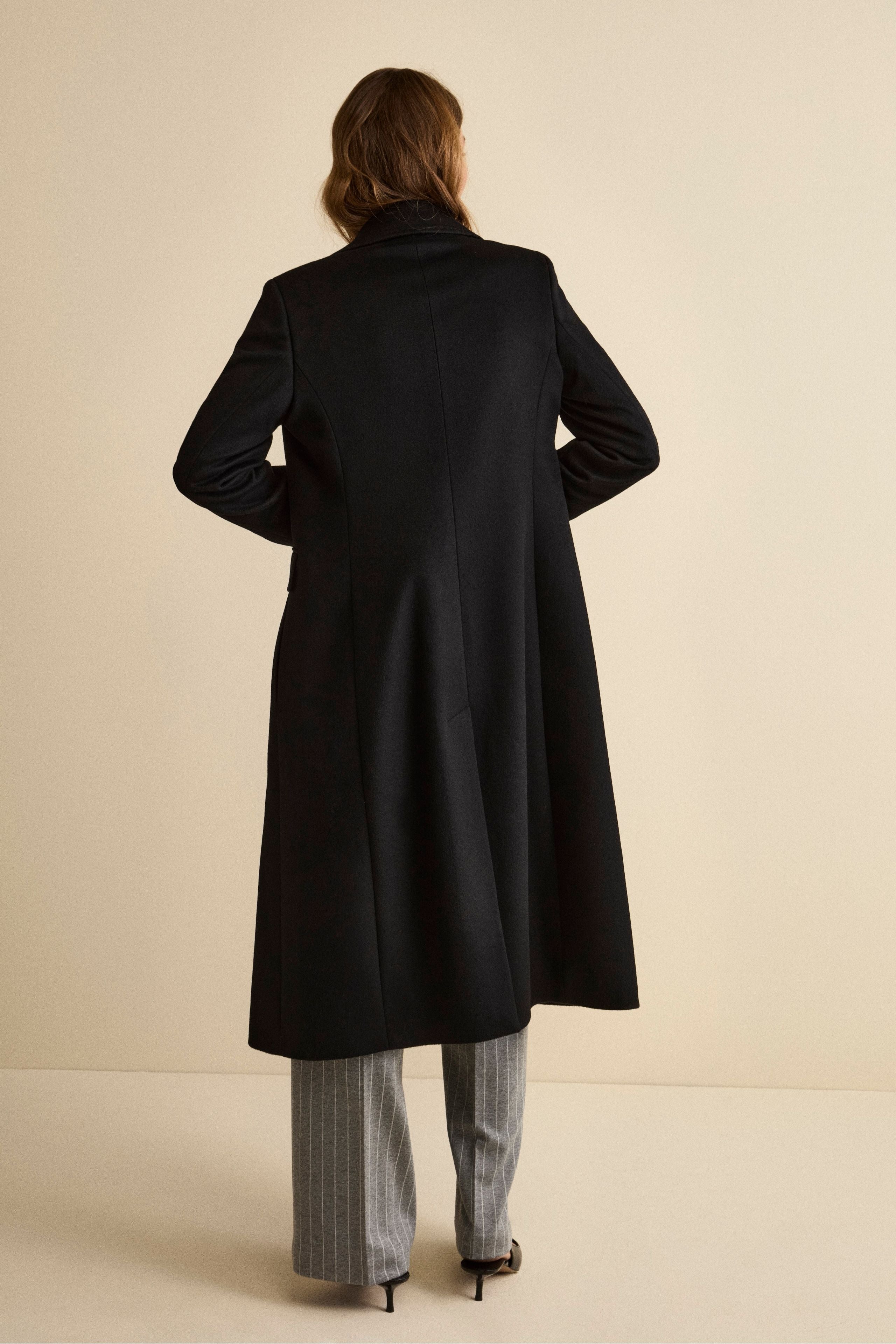 Long Single-Breasted Coat in Virgin Wool - BLACK