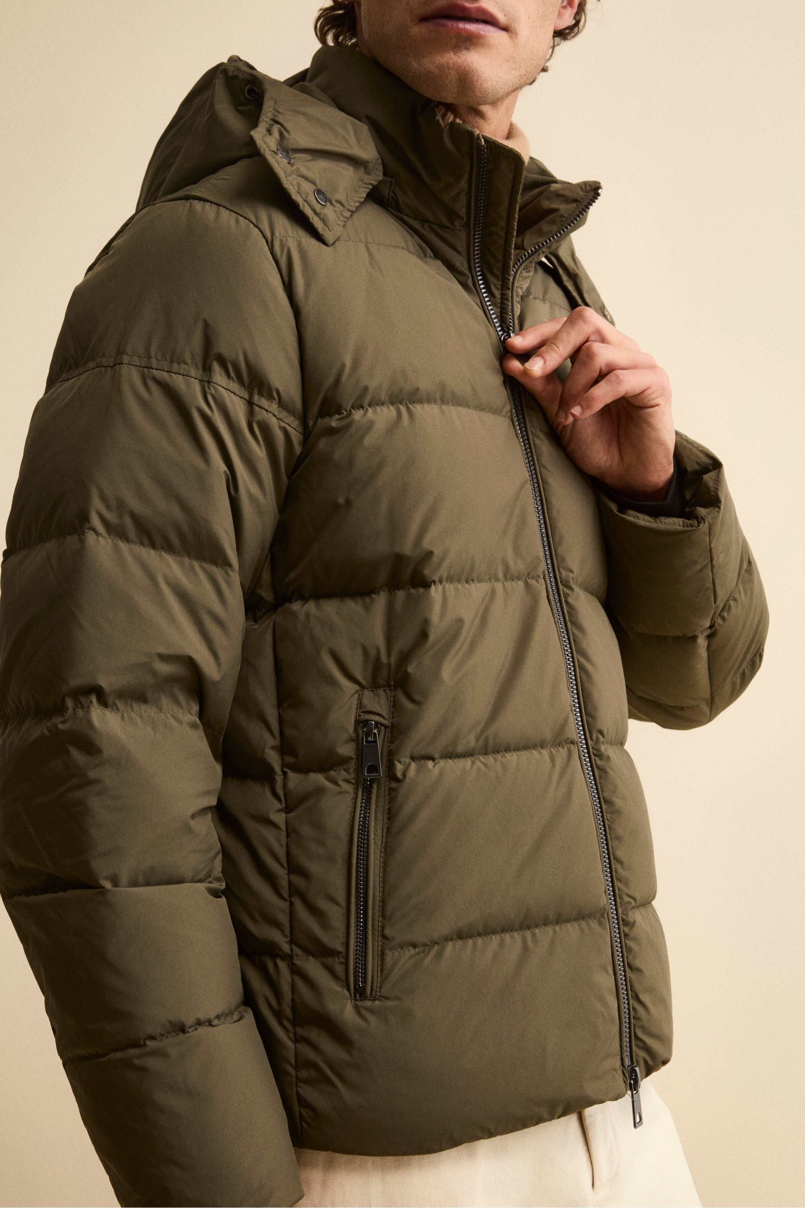 Daunenjacke mit Abnehmbarer Kapuze - Militärgrün