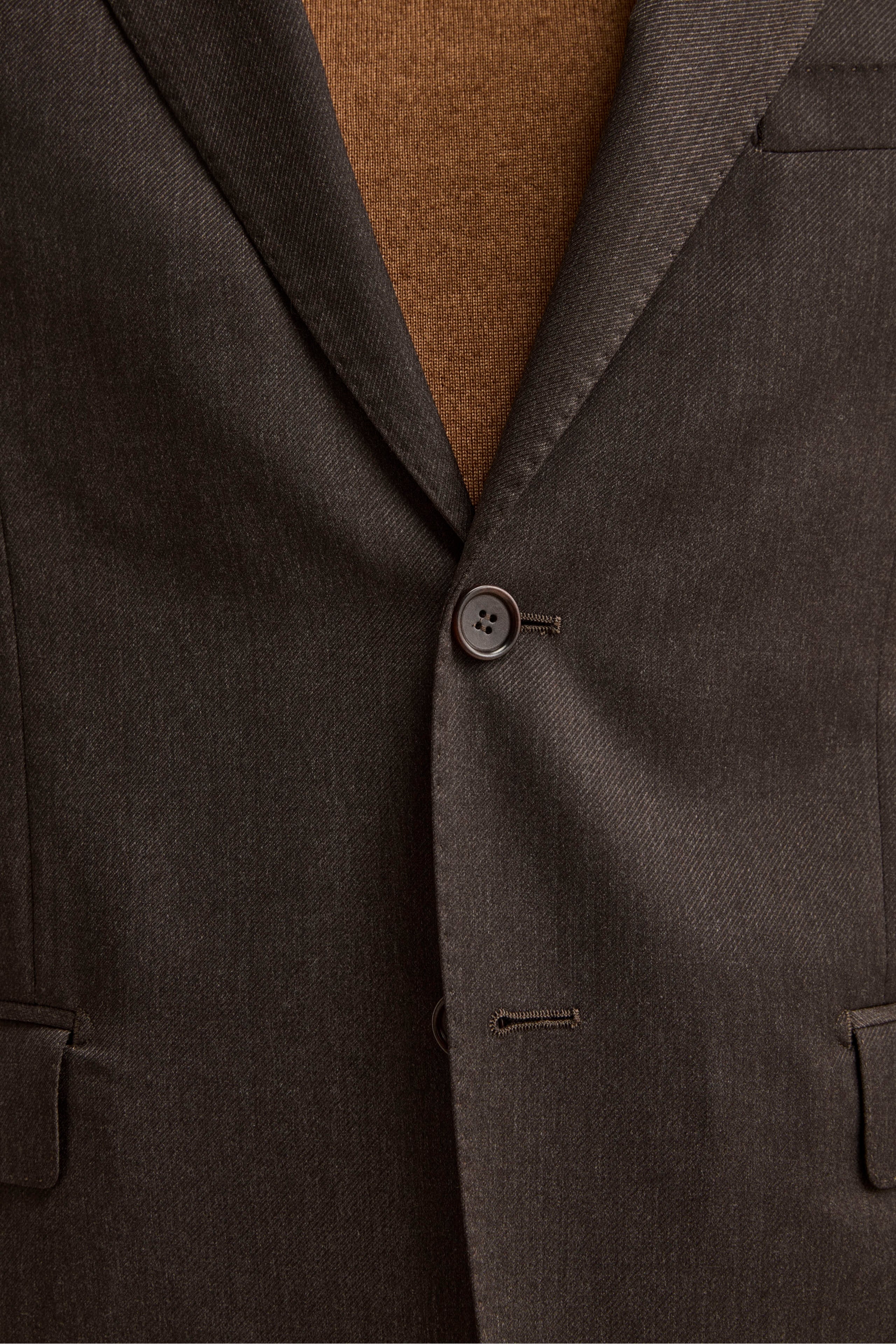 Comfort-Fit Single-Breasted Suit in Virgin Wool - brown