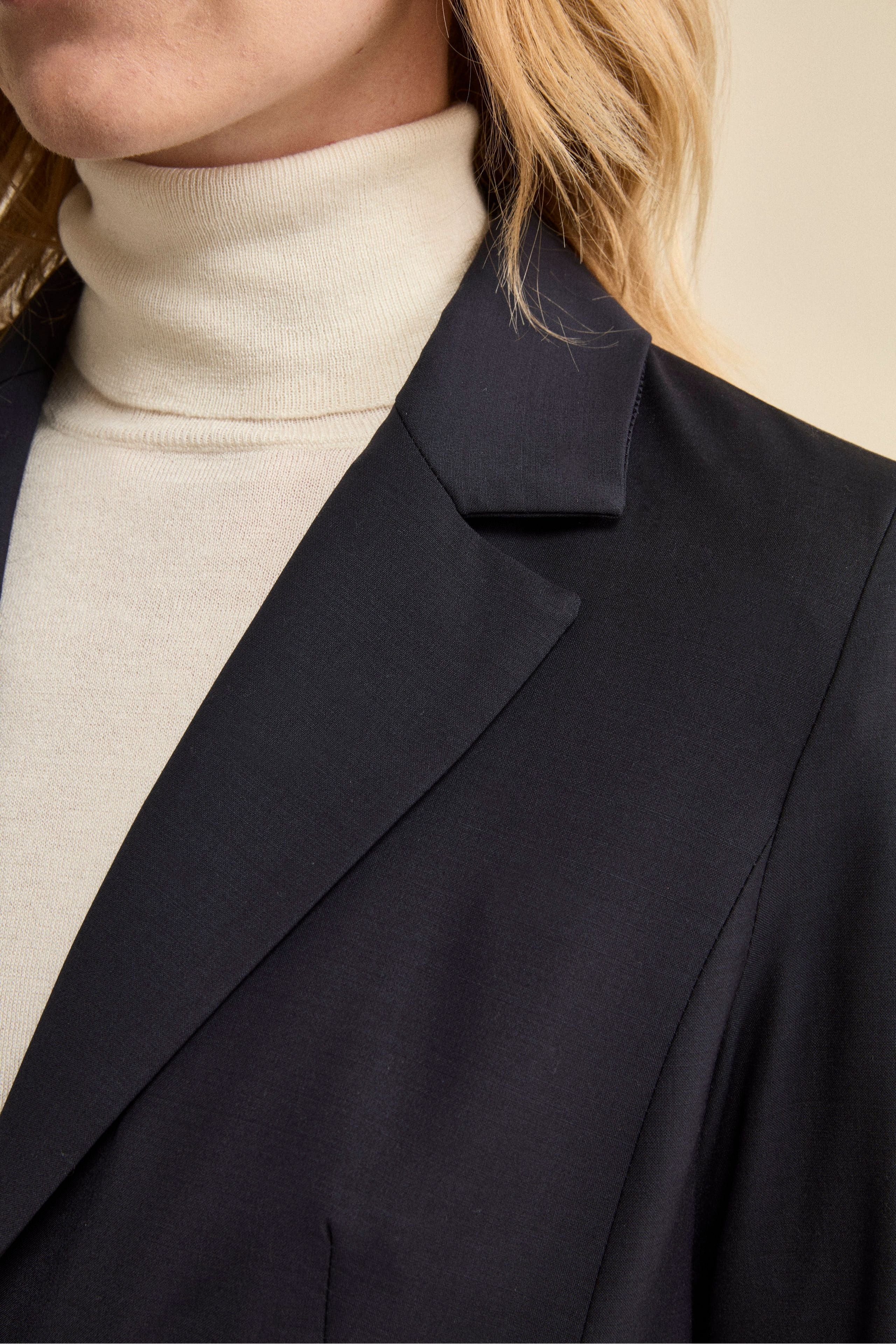 Single-Breasted Lined Suit in Virgin Wool - BLUE