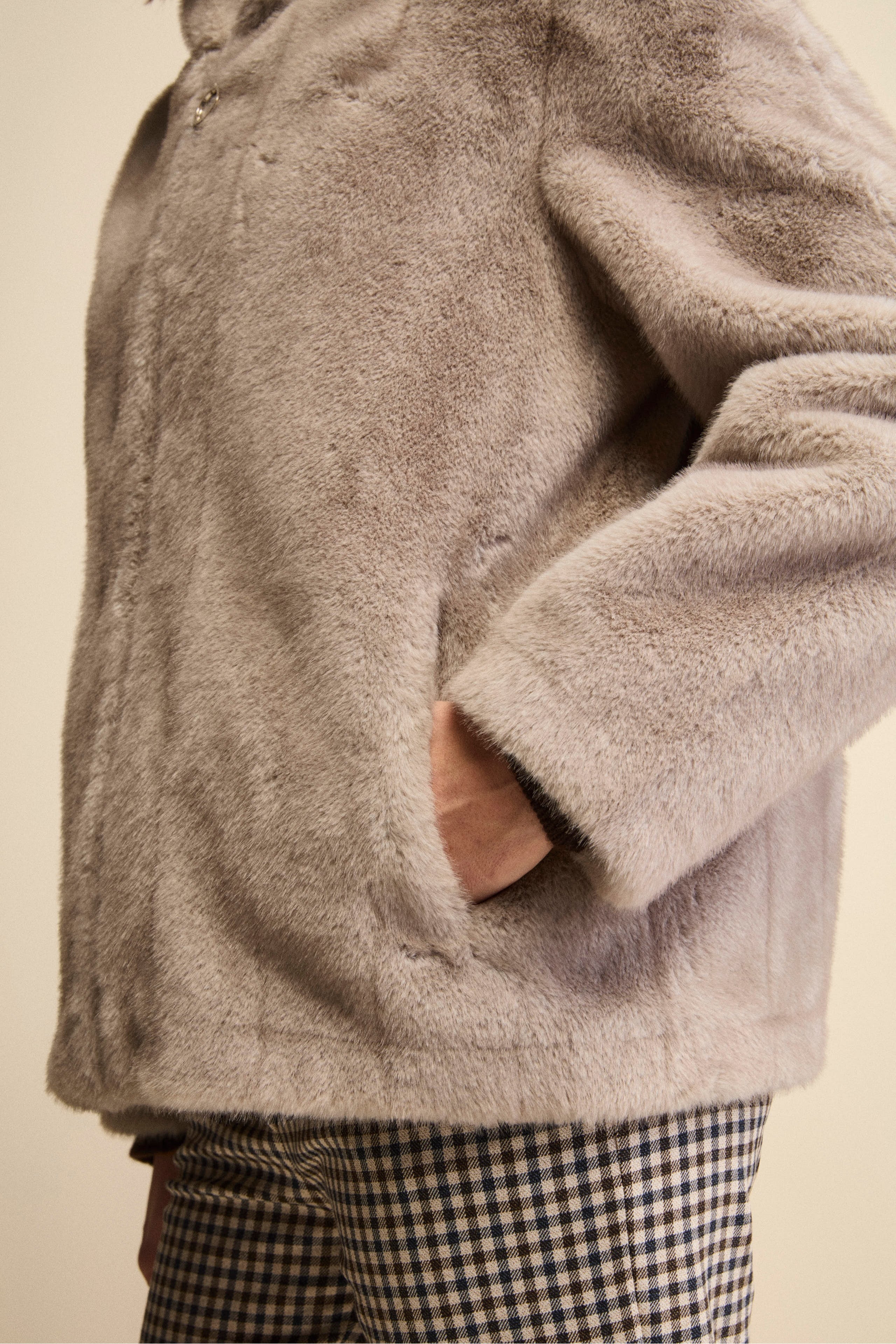 Fur Jacket with Zip and Hood - GREY