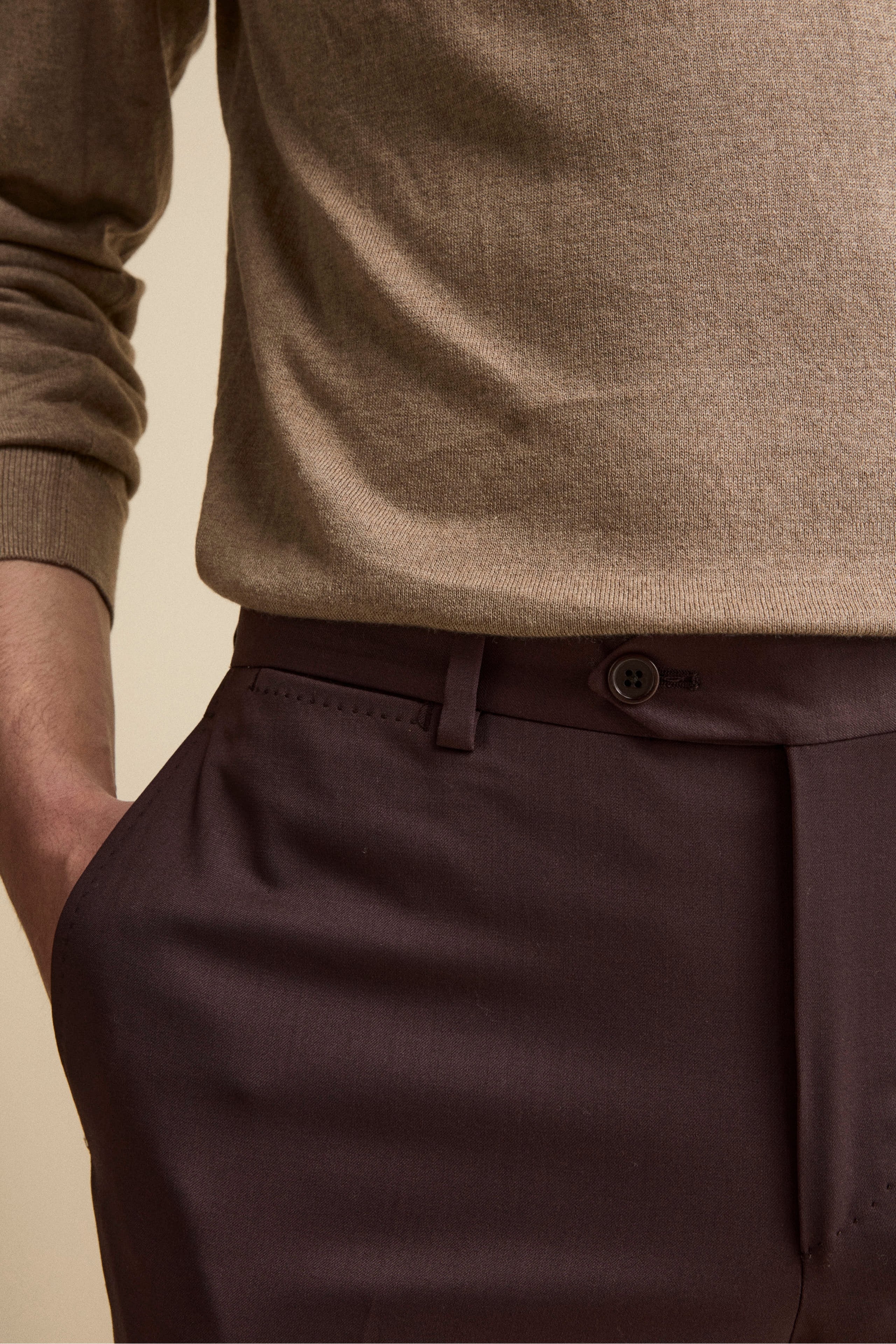 Regular-Fit Single-Breasted Suit in Virgin Wool with Notch Lapels - Burgundy