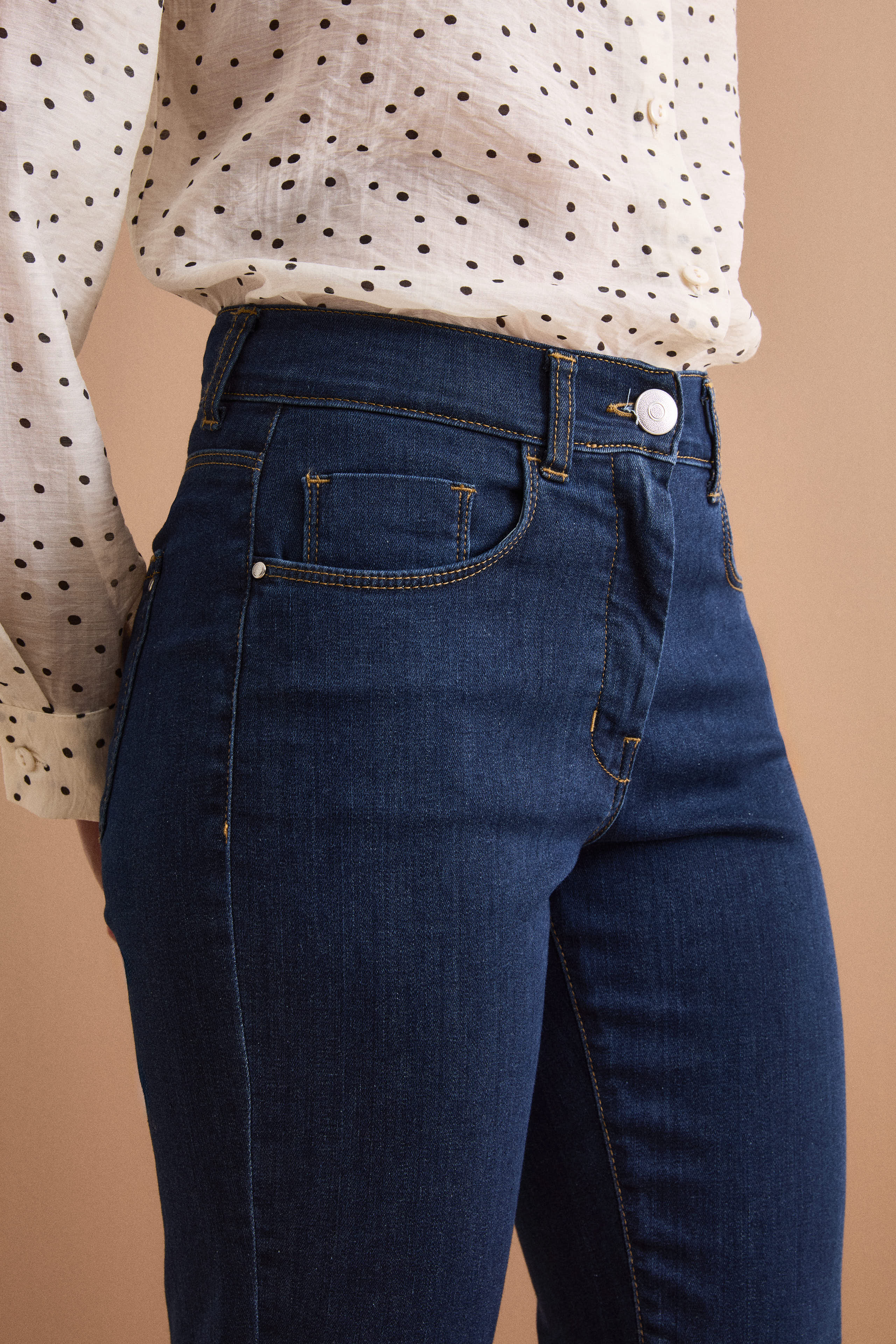 Gerade Fünf-Taschen-Jeans - Dunkler Denim