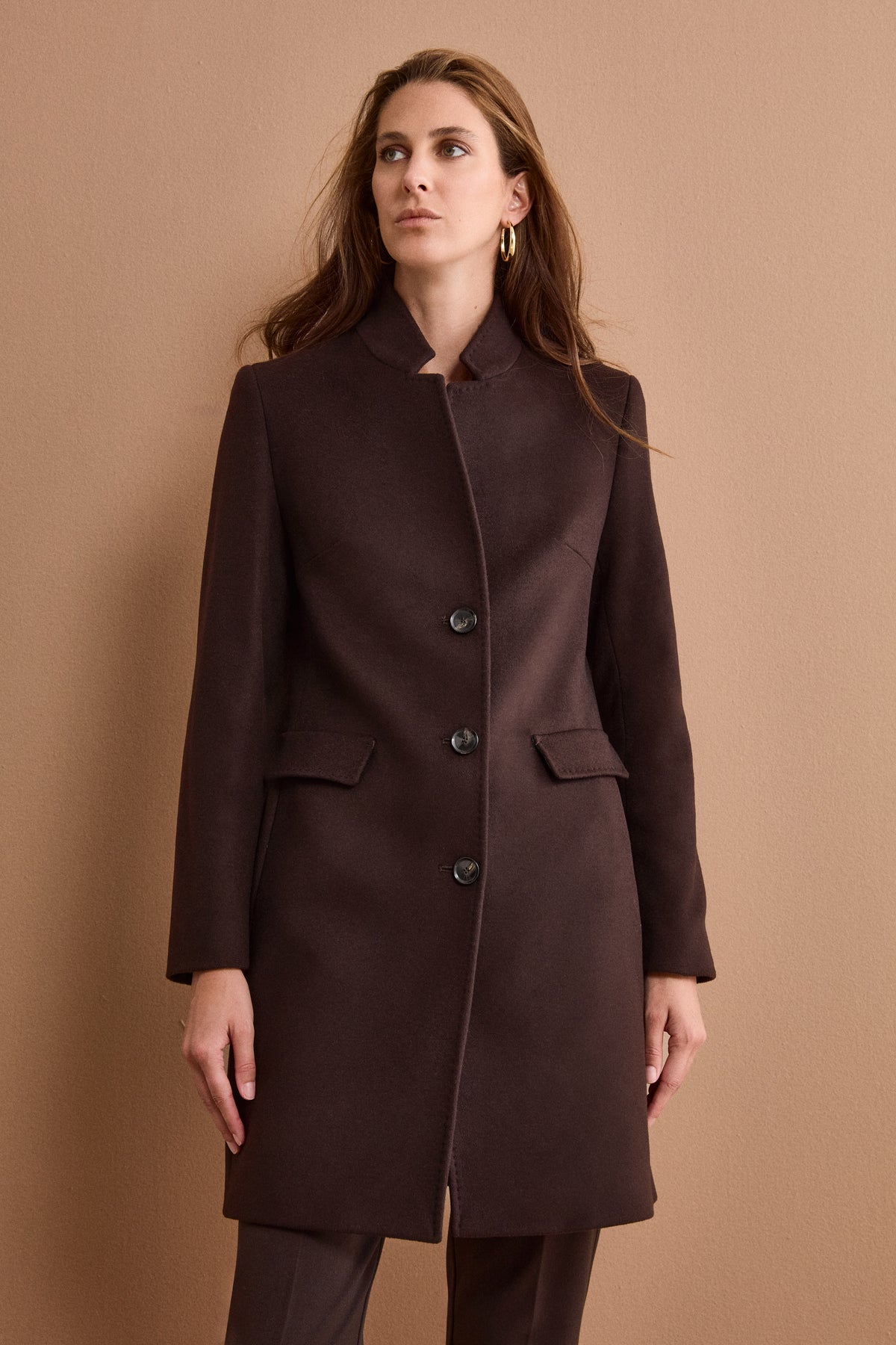 Fitted Midi Coat in Wool and Cashmere Blend - Dark brown