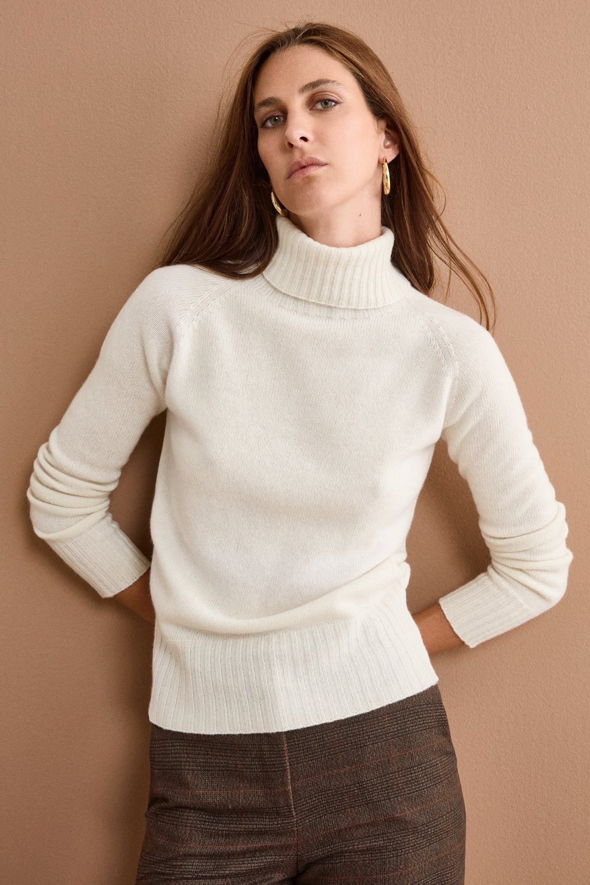Raglan Turtleneck in Wool and Cashmere with Ribbed Neck - OPTICAL WHITE