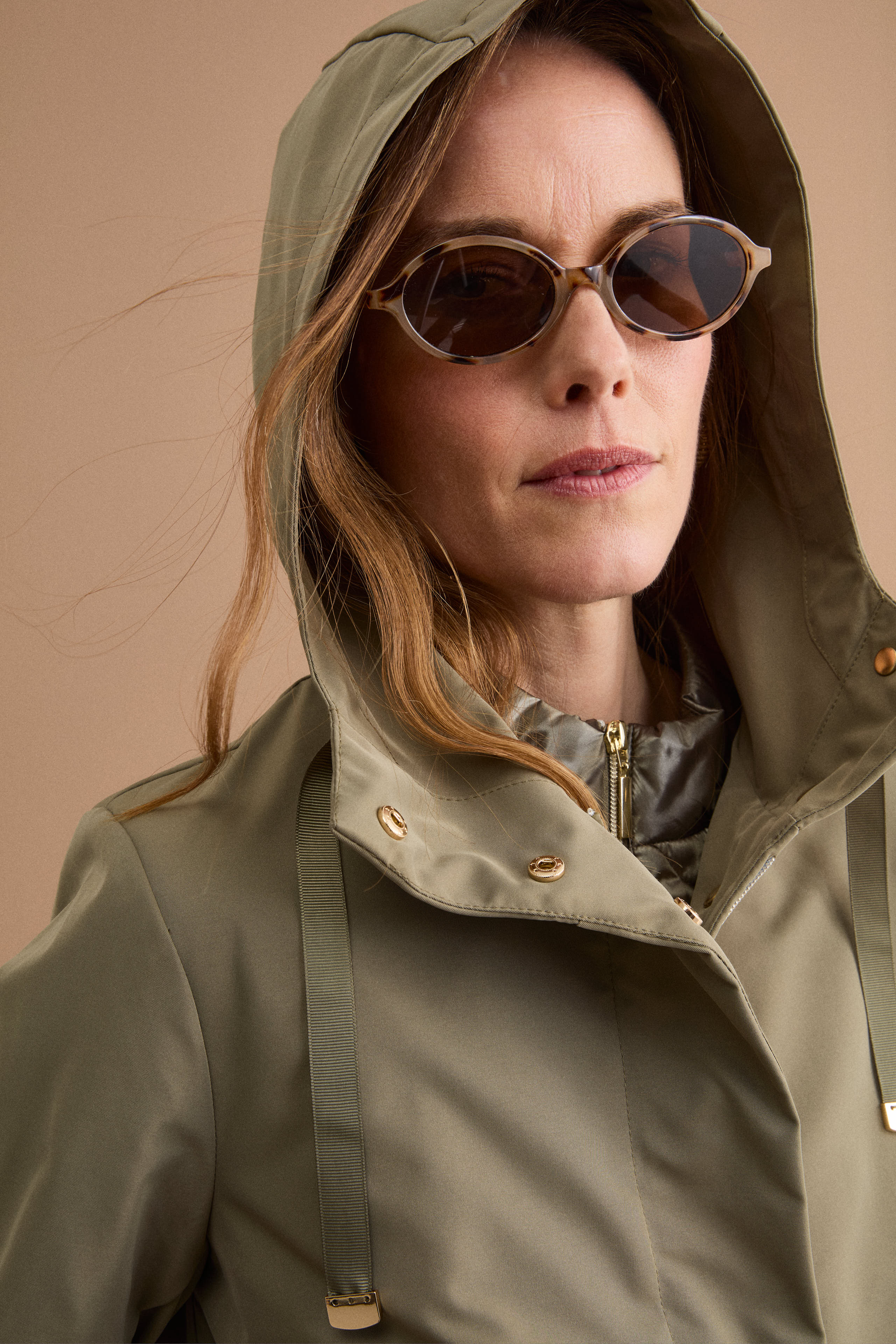Wasserabweisende Jacke mit Kapuze und herausnehmbarer Weste - Militärgrün