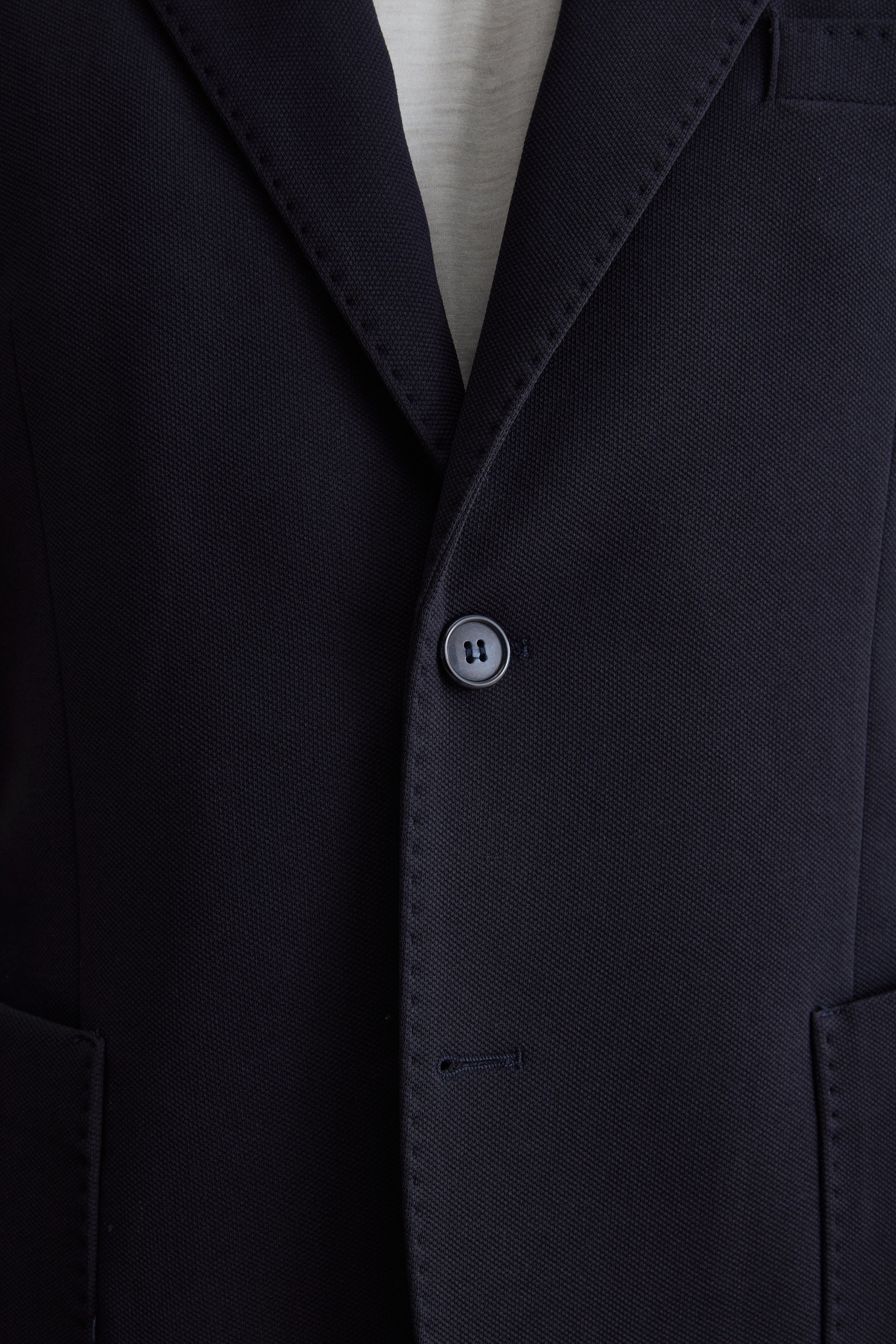 Slim Fit Halbgefütterte Jacke mit Klassischem Revers - BLAU