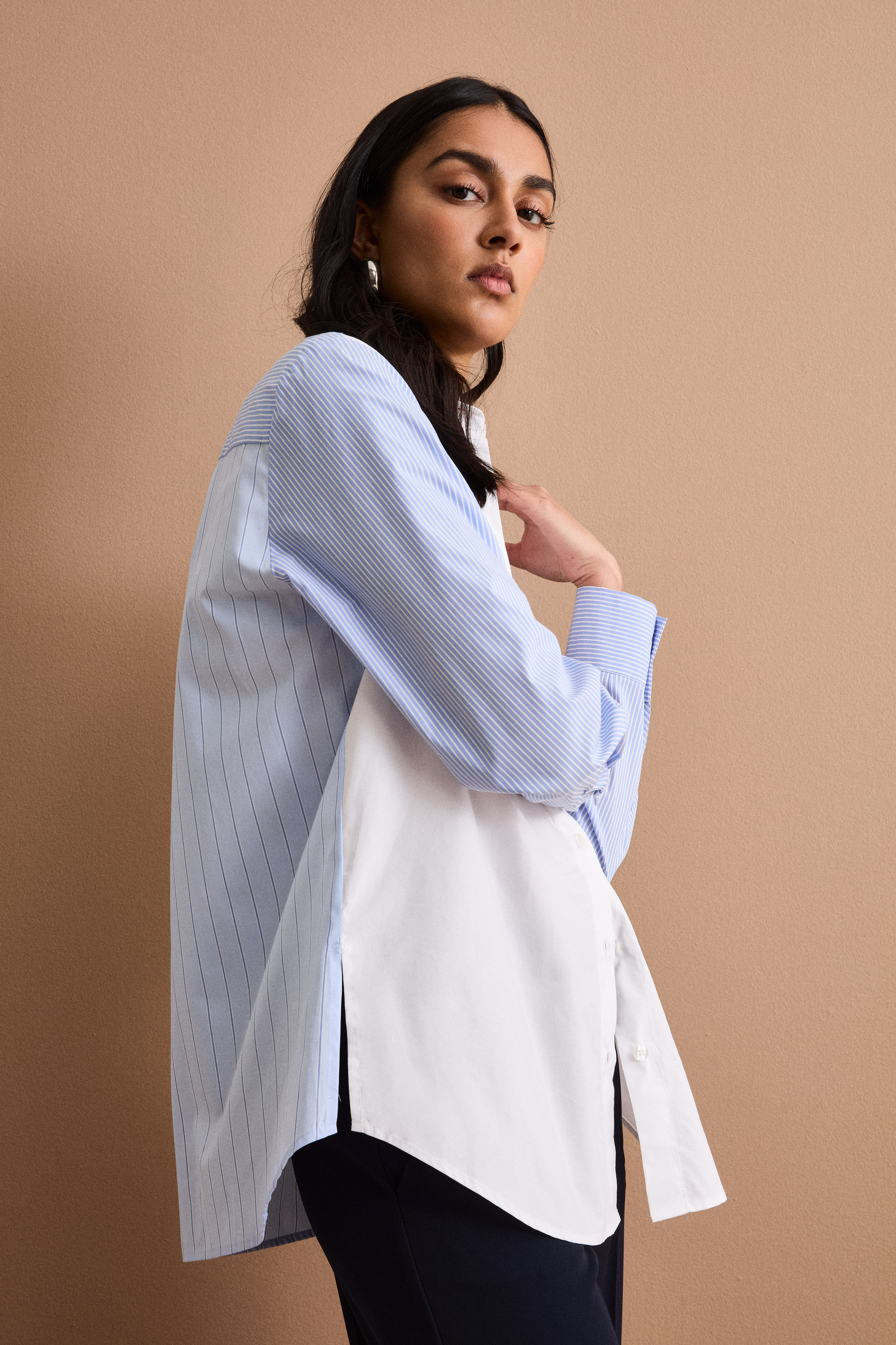 Oversize-Patchwork-Hemd aus Baumwolle - Hellblaues Muster