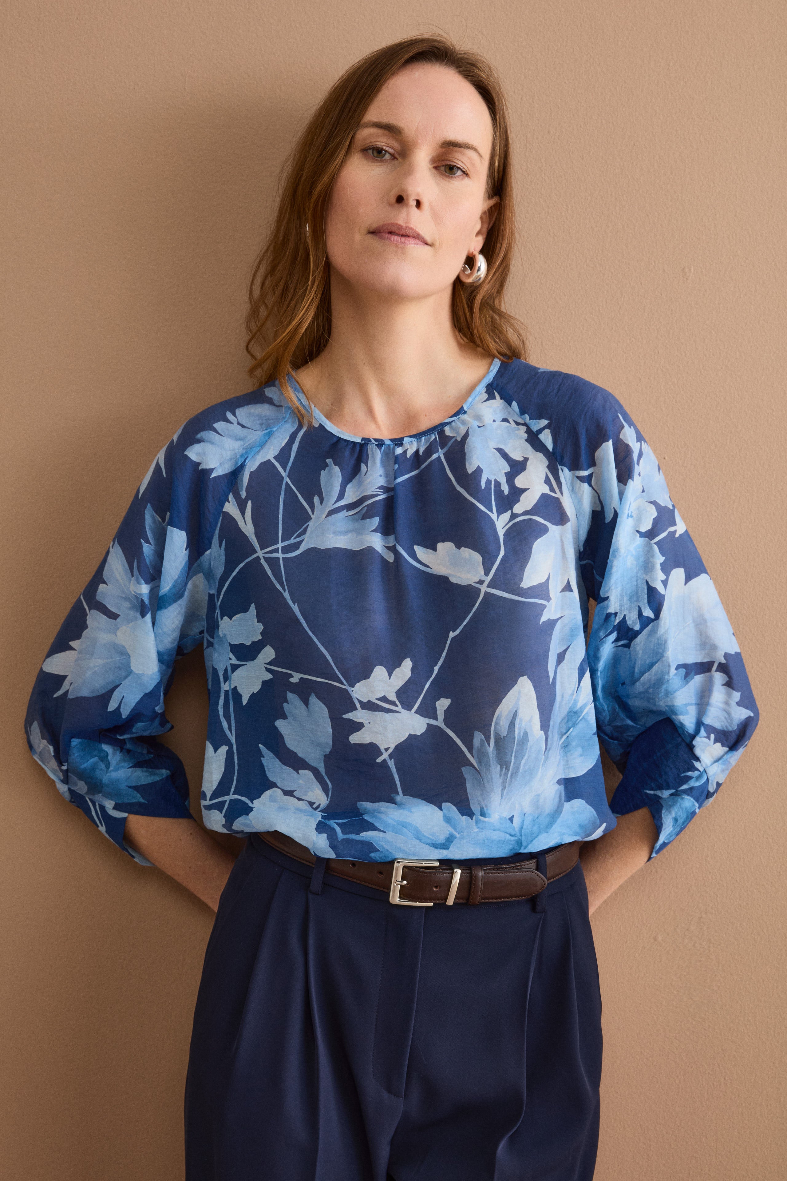 Tunique florale de cérémonie avec manches froncées - Motif bleu clair
