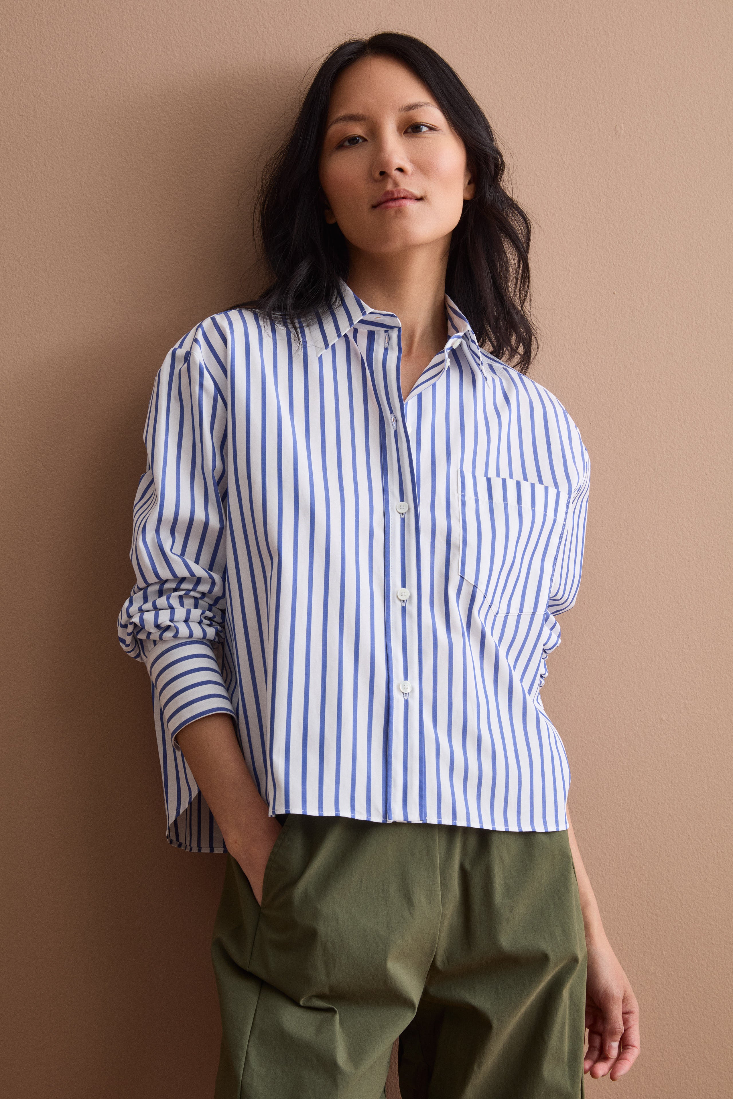 Oversize hemd mit Streifen und Brusttasche - Blau gestreift