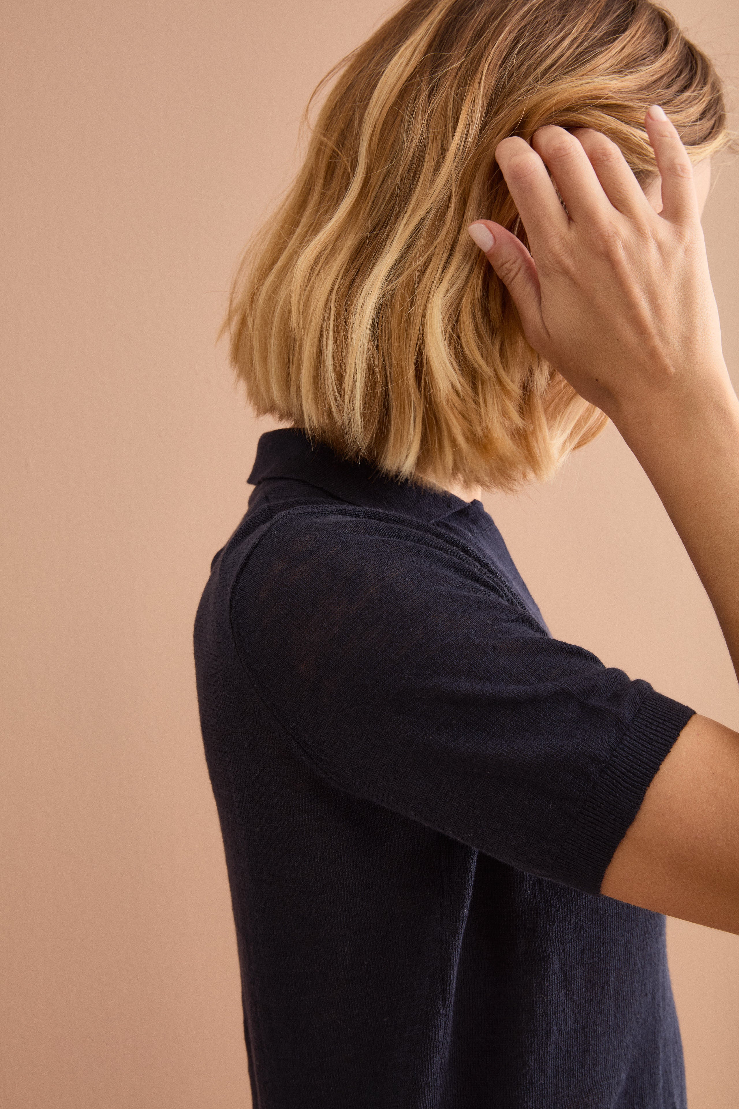 Damen Boxy Polo mit V-Ausschnitt - BLAU