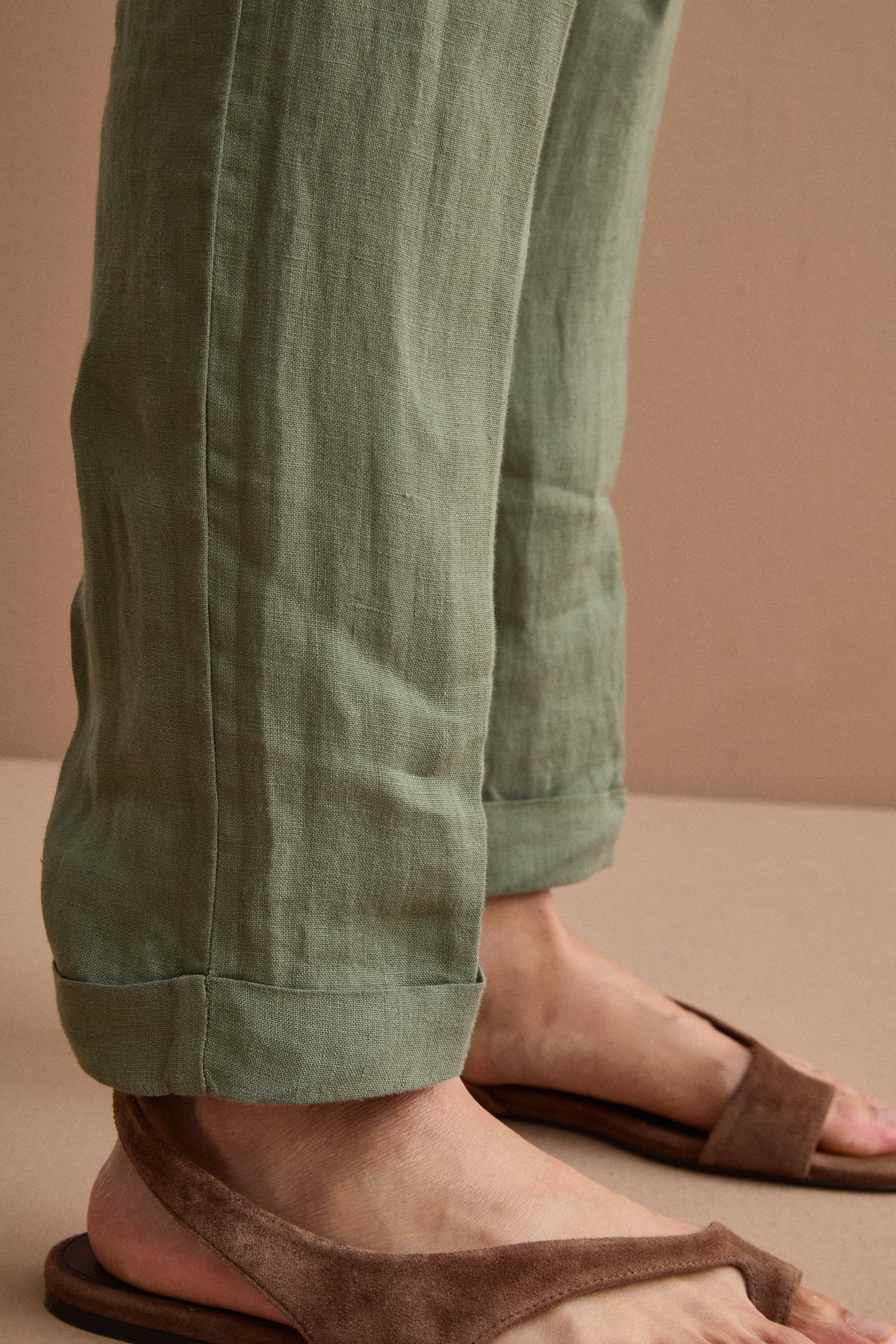 Cigarette-Leg Linen Trousers with Turn-Up Hem - Military green