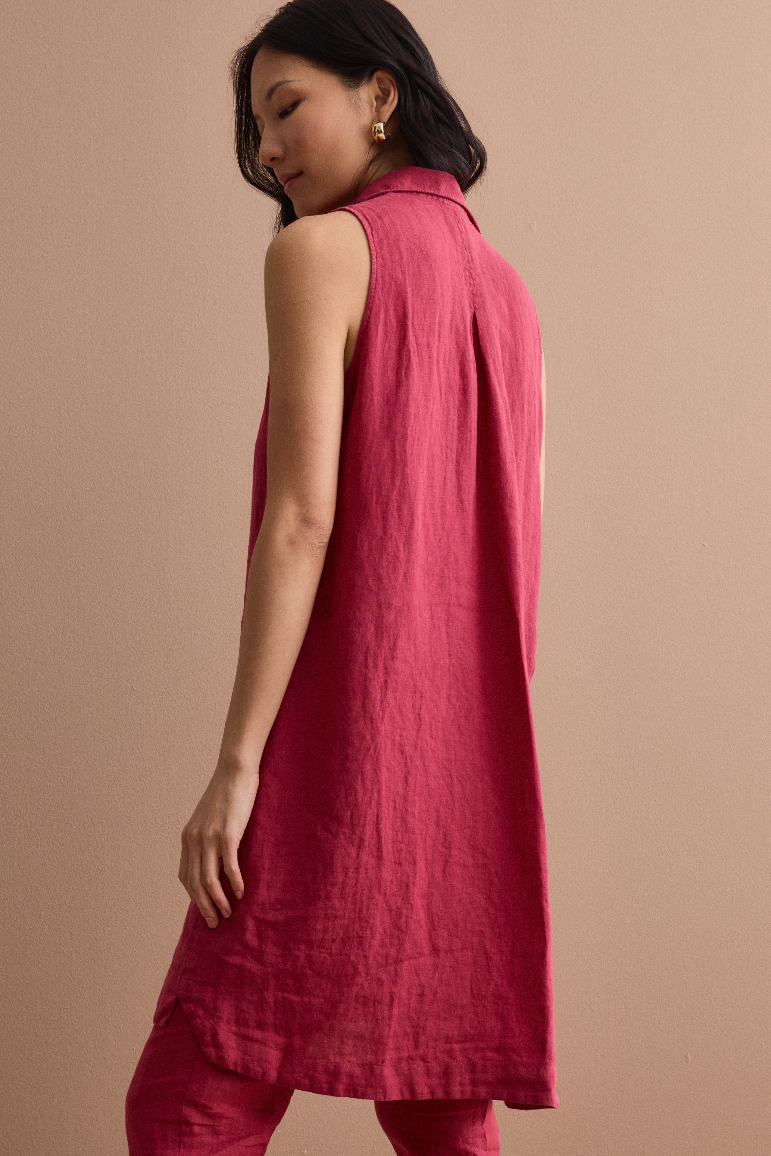Sleeveless Midi Shirt Dress in Linen - Burgundy