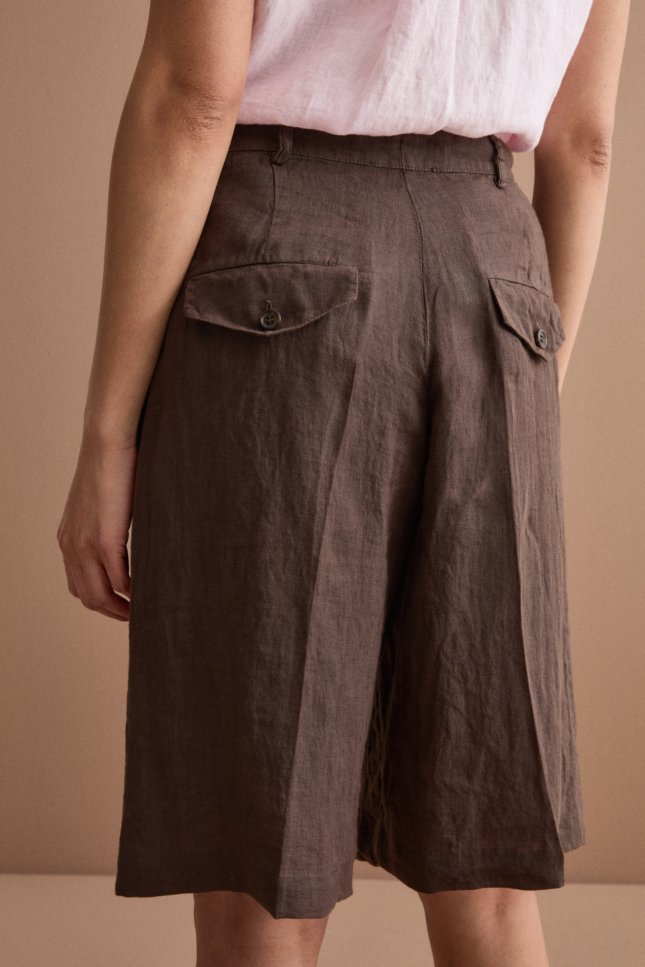 Leinen-Jorts mit Bundfalten - Dunkelbraun