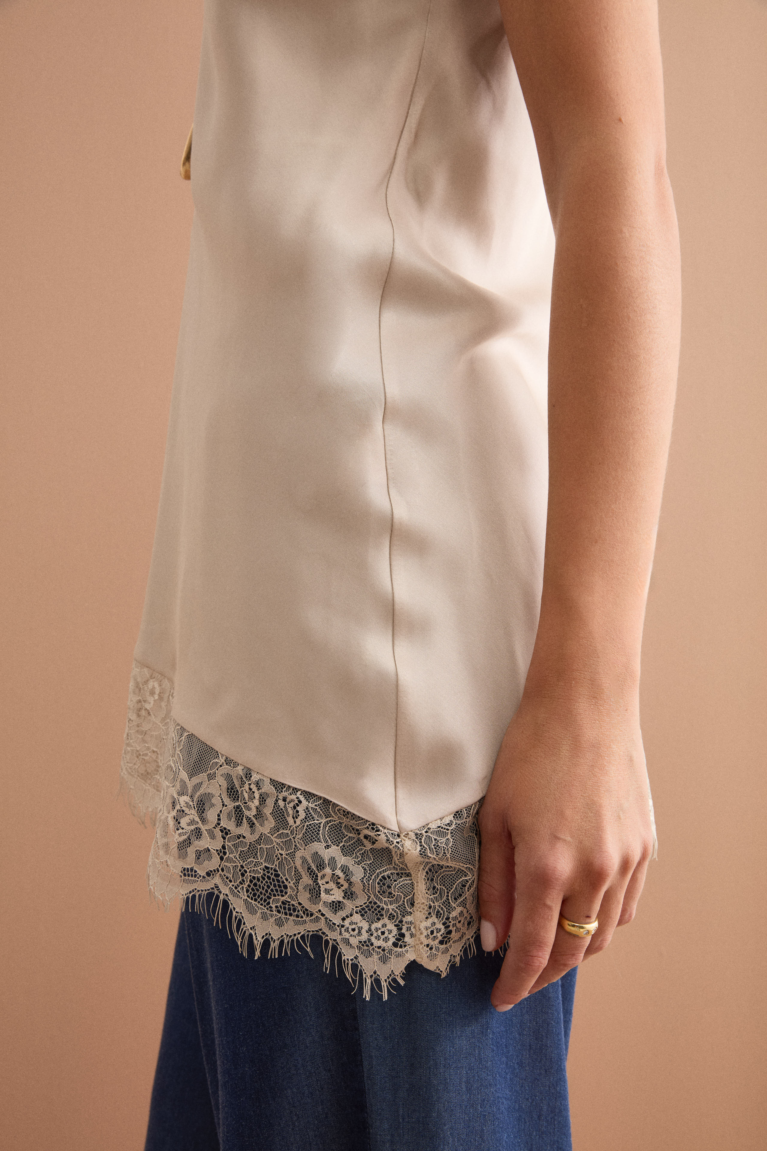 Elegant Satin Top with Lace Hem - Chalk white