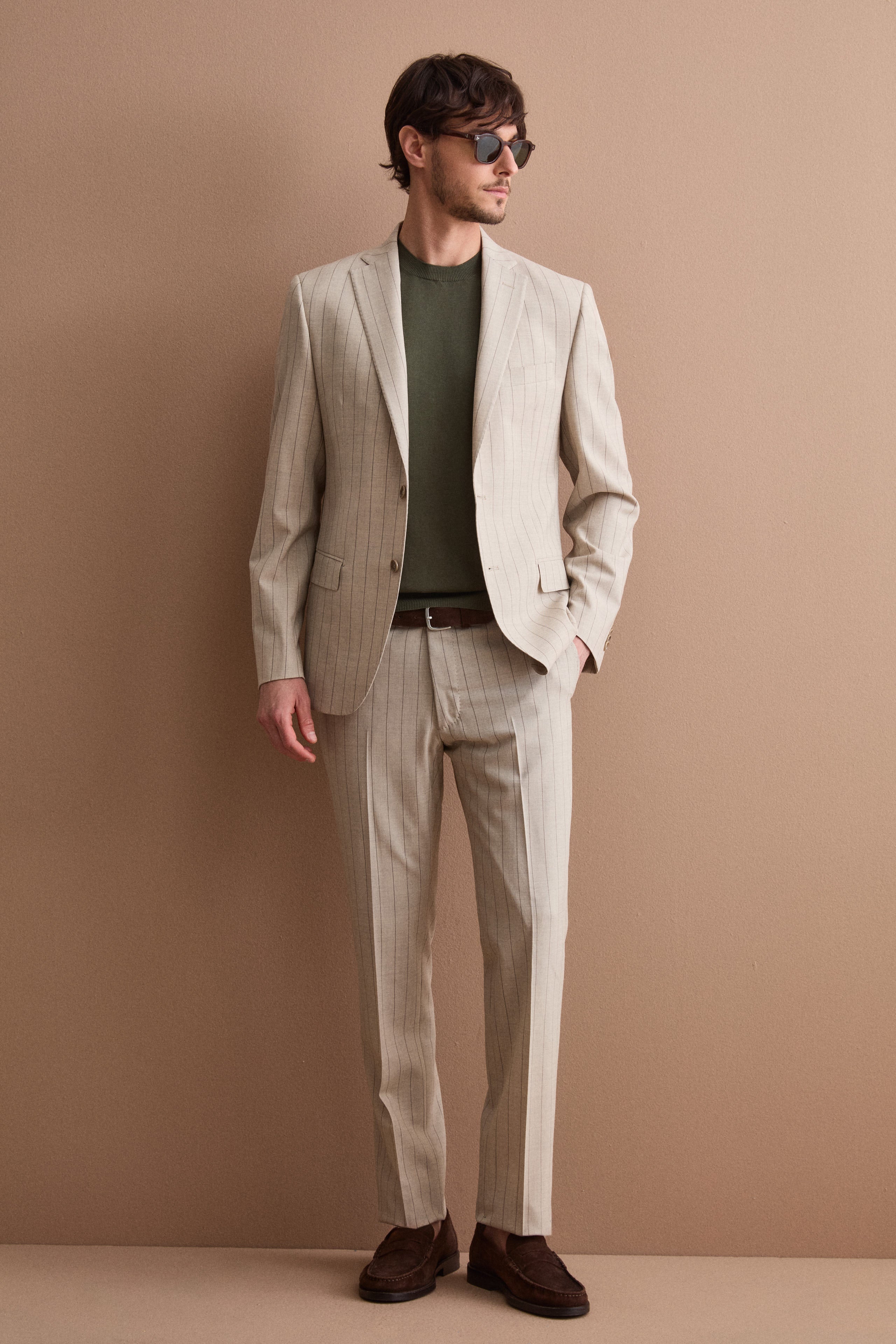 Men’s slim-fit pinstripe virgin wool suit - Beige pinstripe