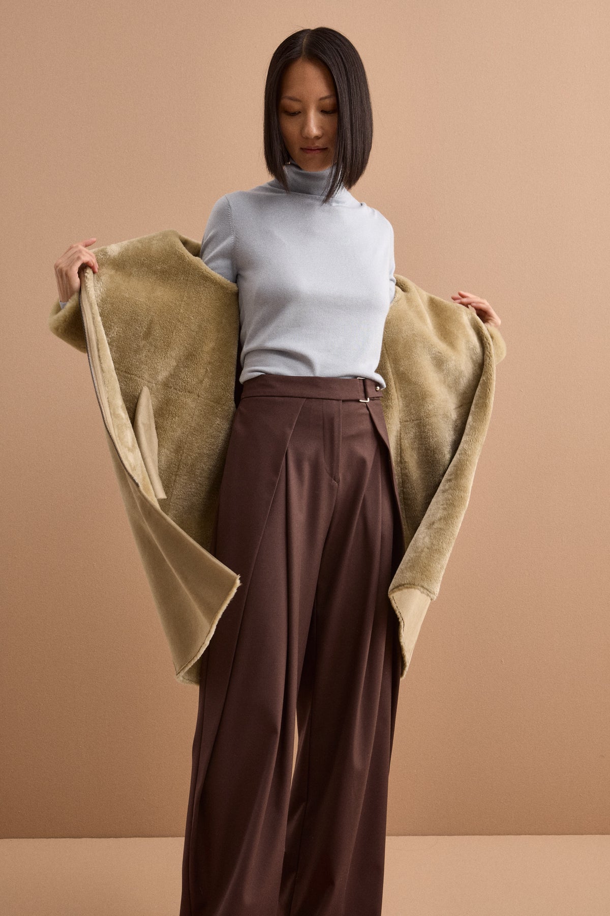Cappotto Eco-Montone Reversibile con Cappuccio - VERDINO