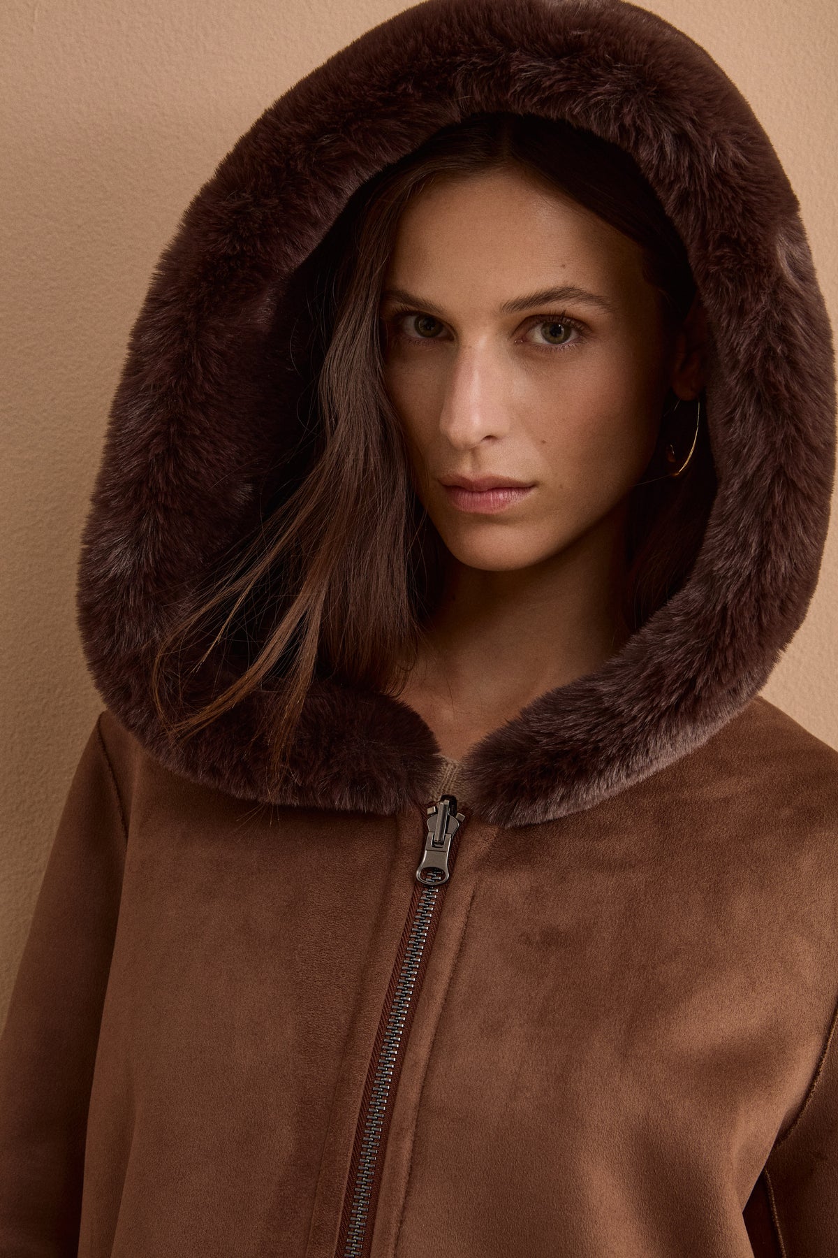 Cappotto Eco-Montone Reversibile con Cappuccio - MARRONE SCURO